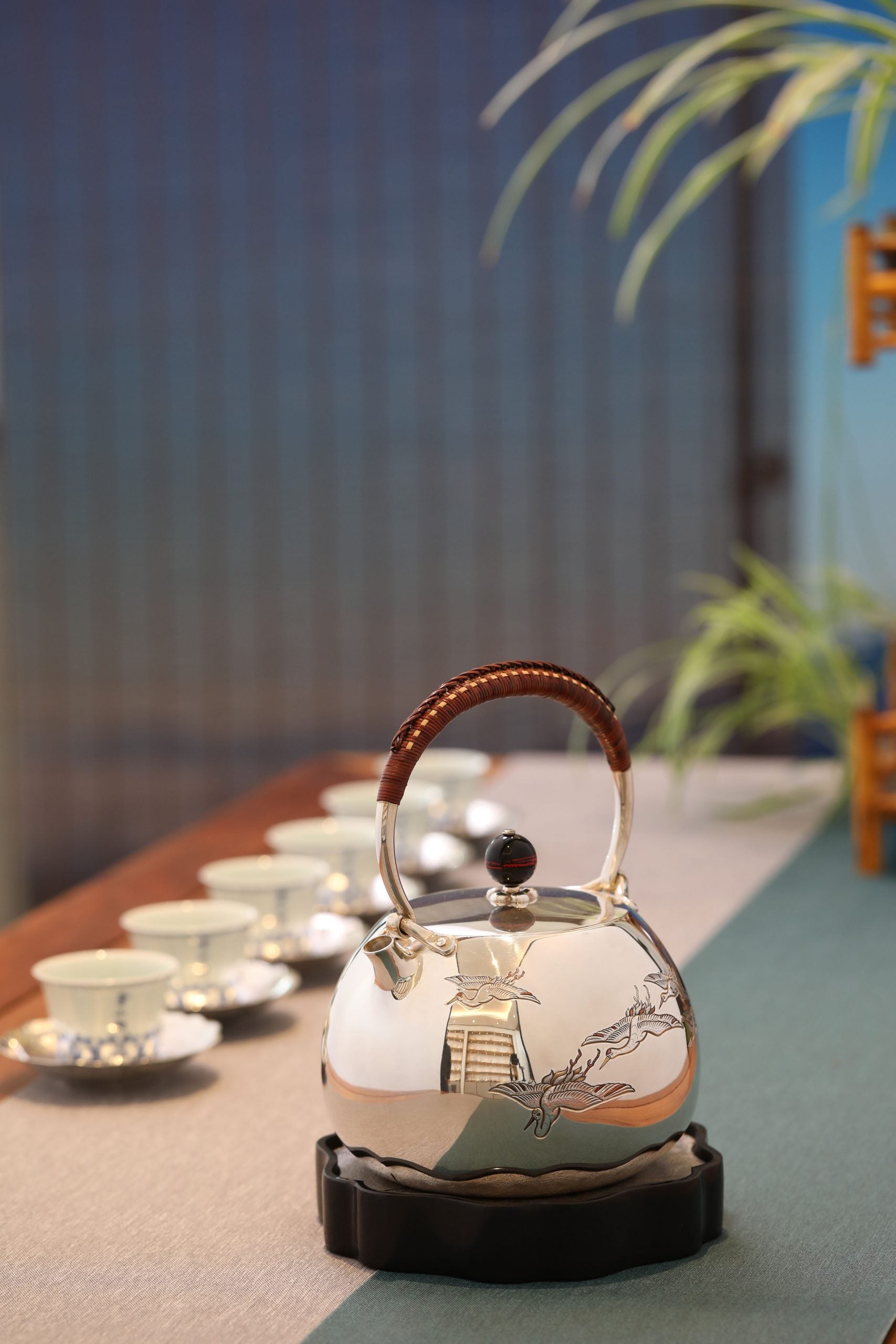 Cranes dancing in the nine heavens