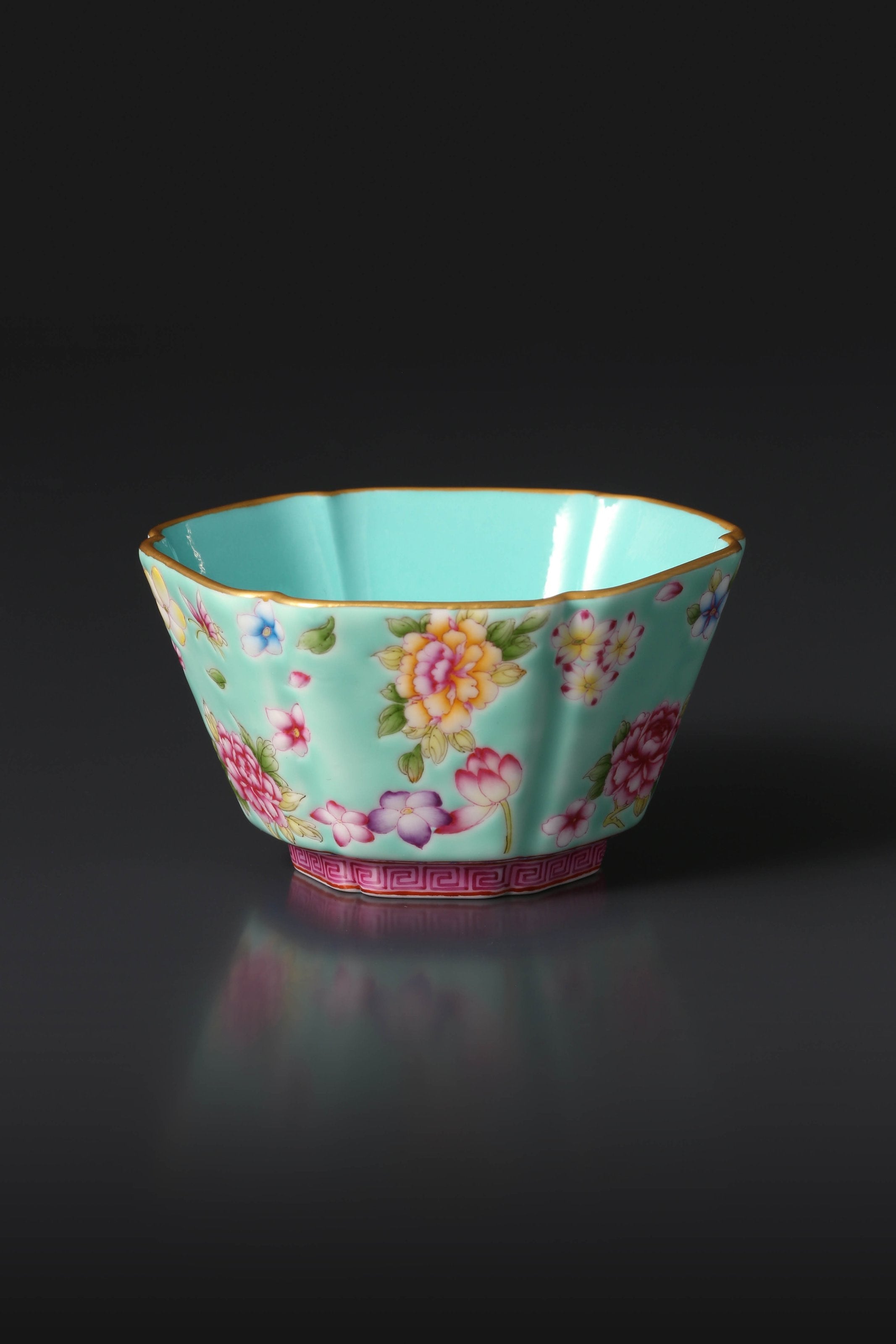 Dayazhai Flower and Butterfly Six-Sided Cup