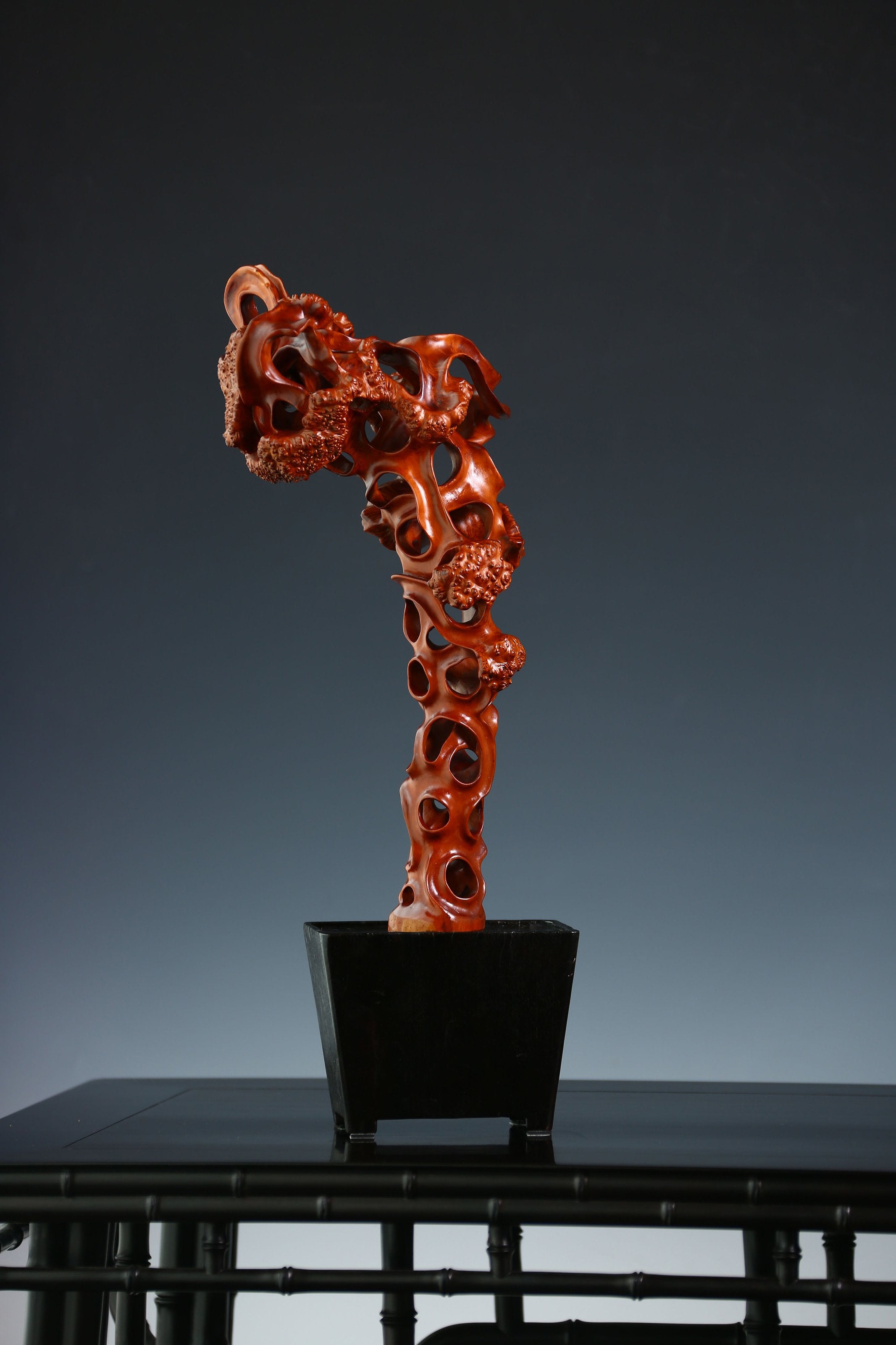 Boxwood Carved Peak Mountain 