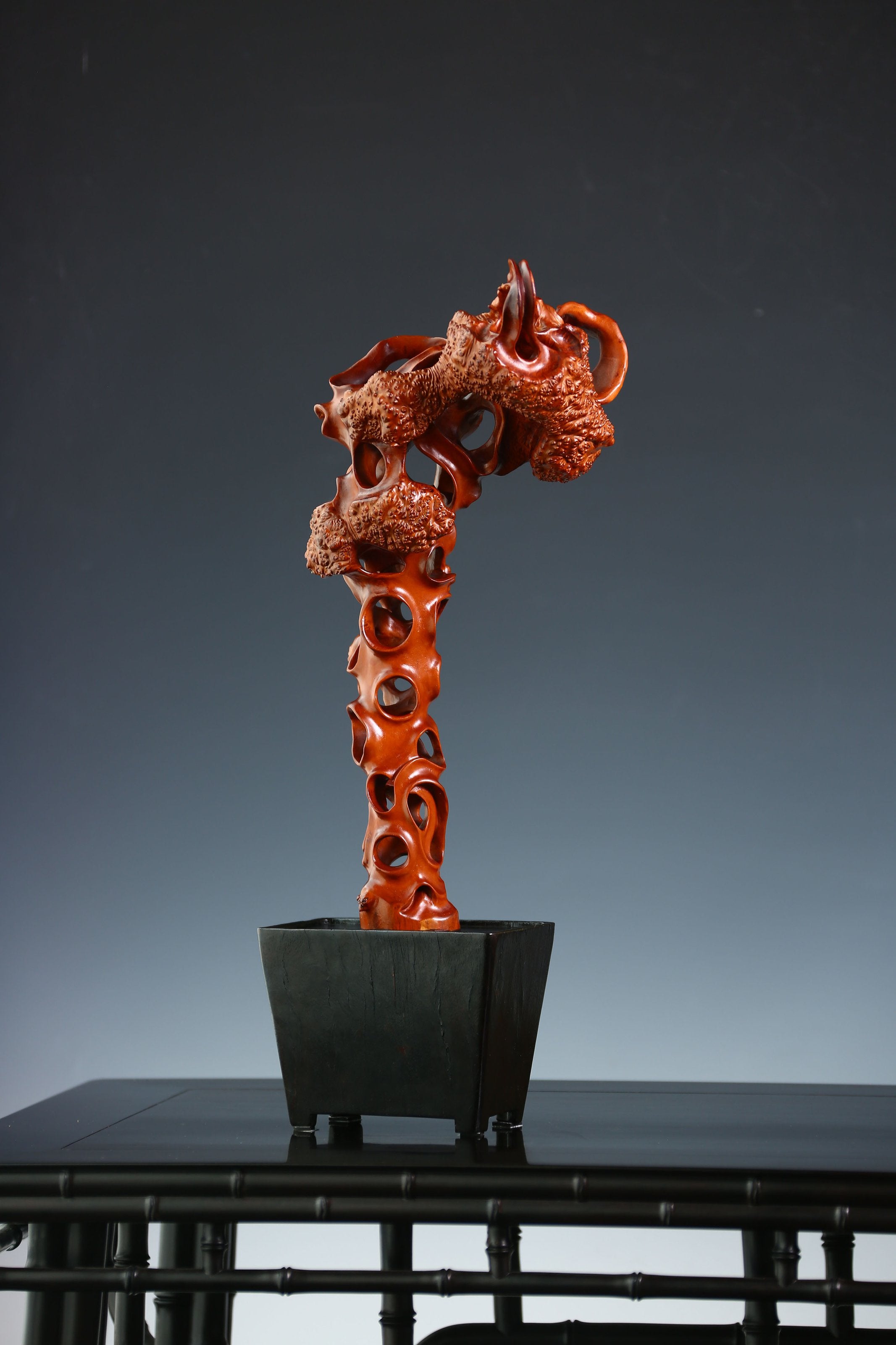 Boxwood Carved Peak Mountain 