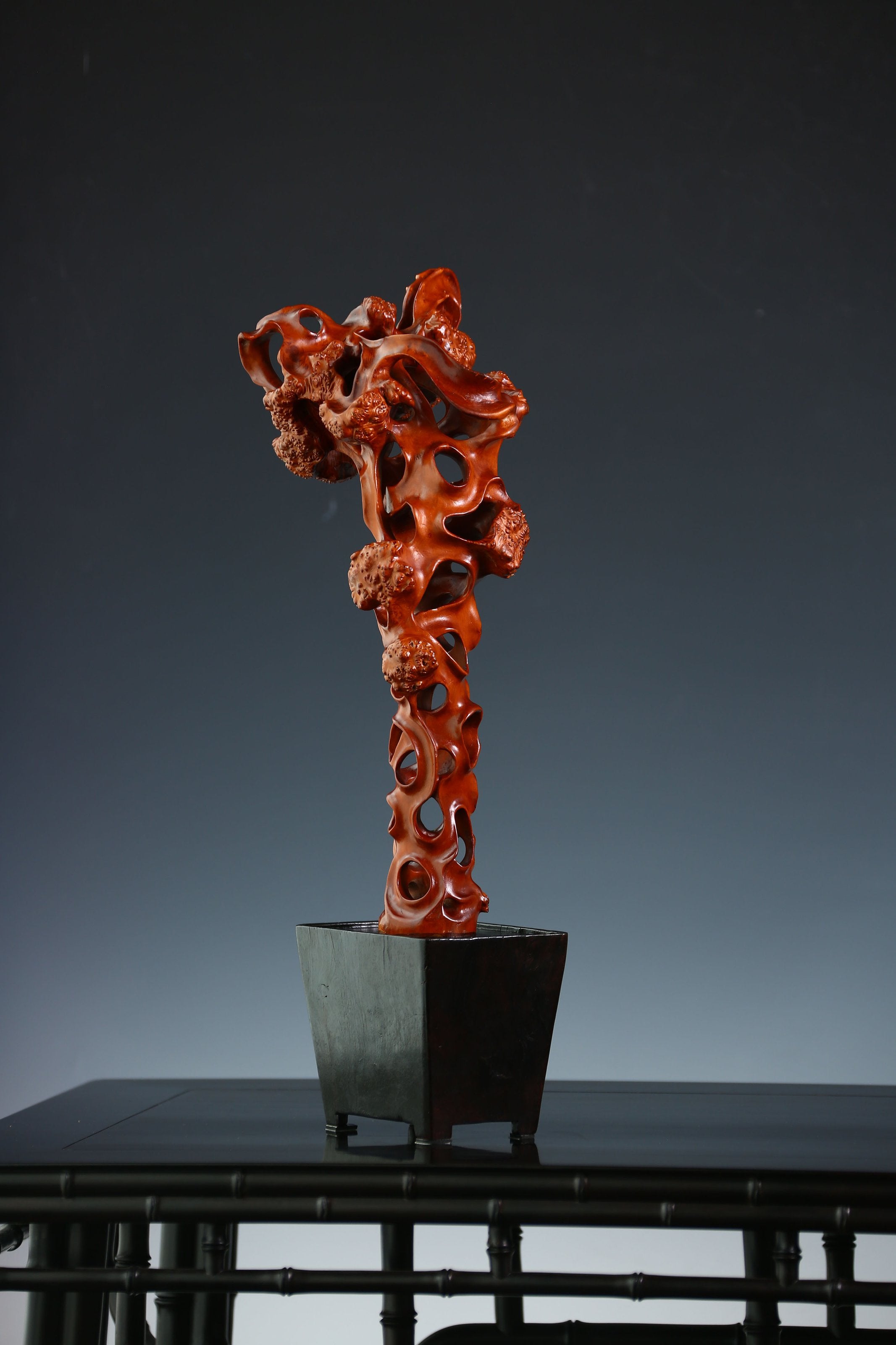 Boxwood Carved Peak Mountain 