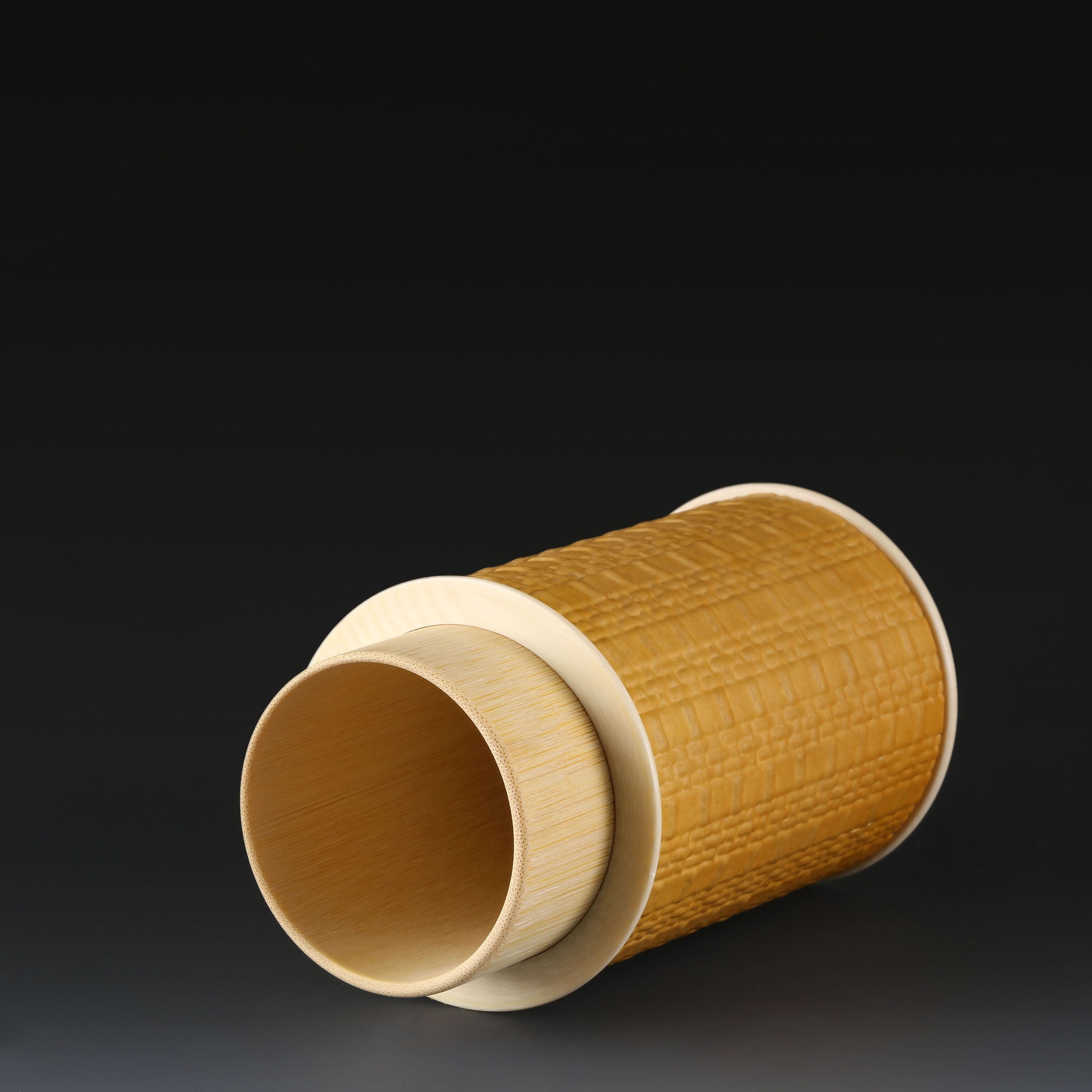 Gourd-shaped bamboo woven tea canister