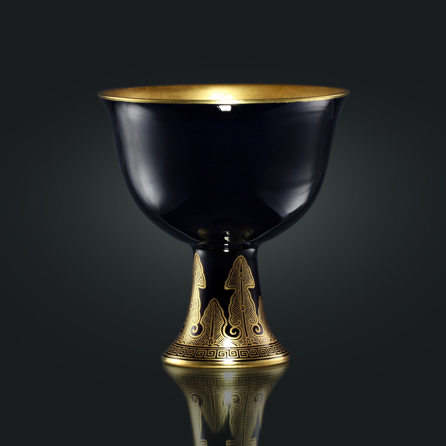 Sacrificial Blue/Rouge-Gilded Stem Bowl