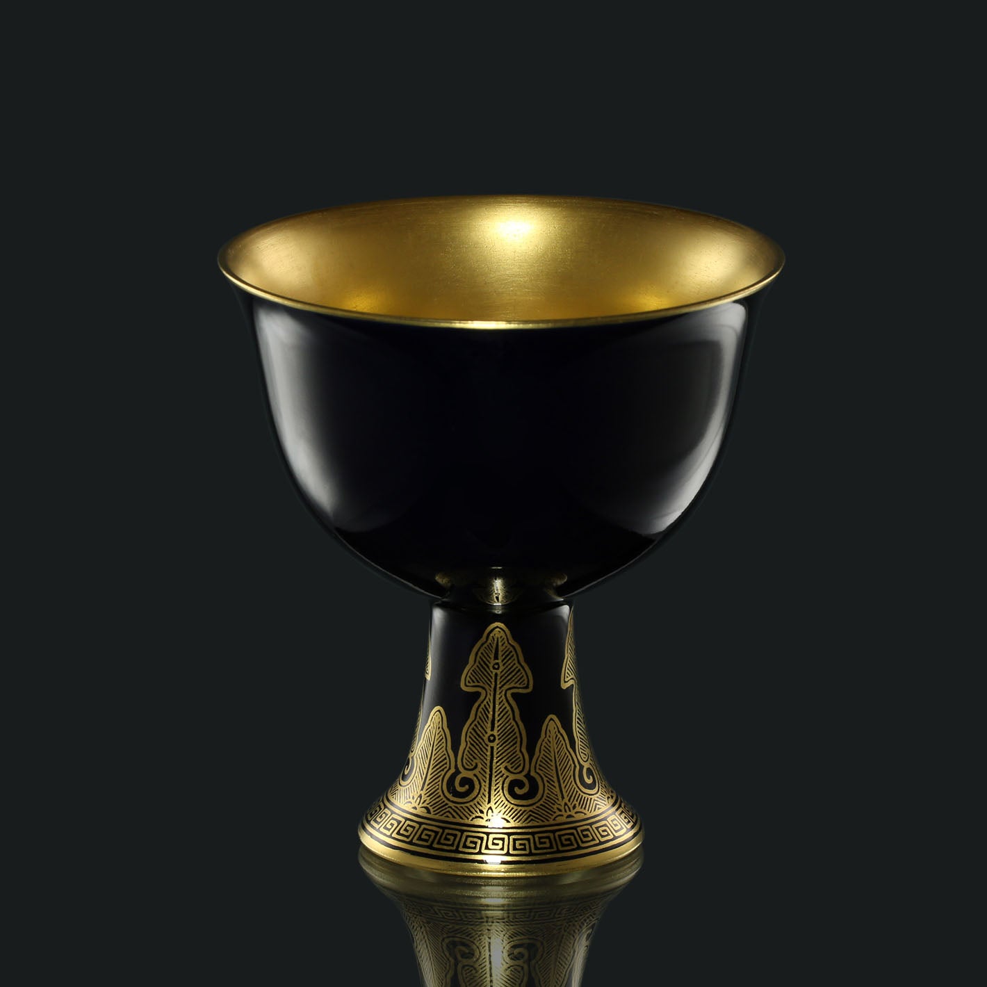Sacrificial Blue/Rouge-Gilded Stem Bowl