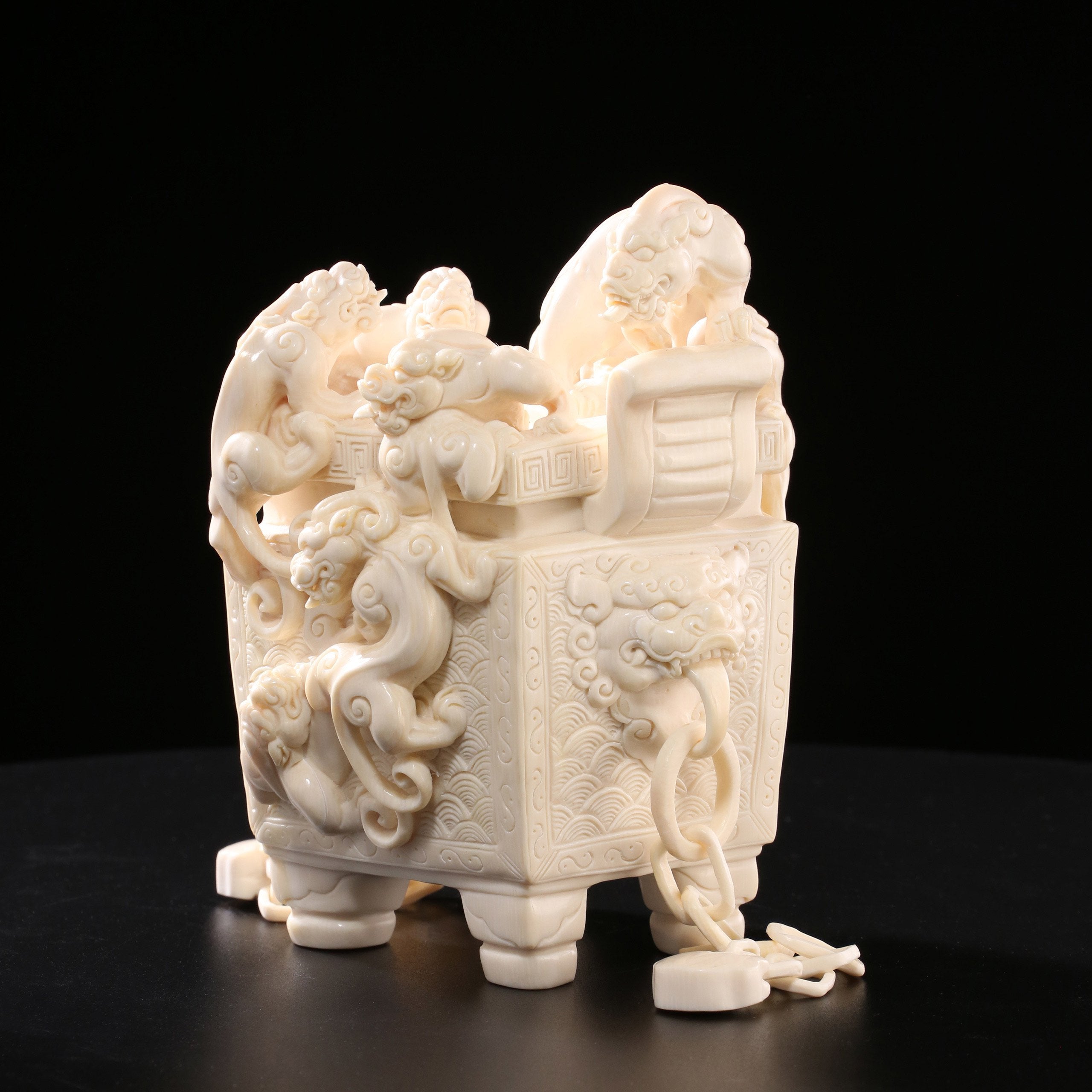 Nine Dragon Cauldron