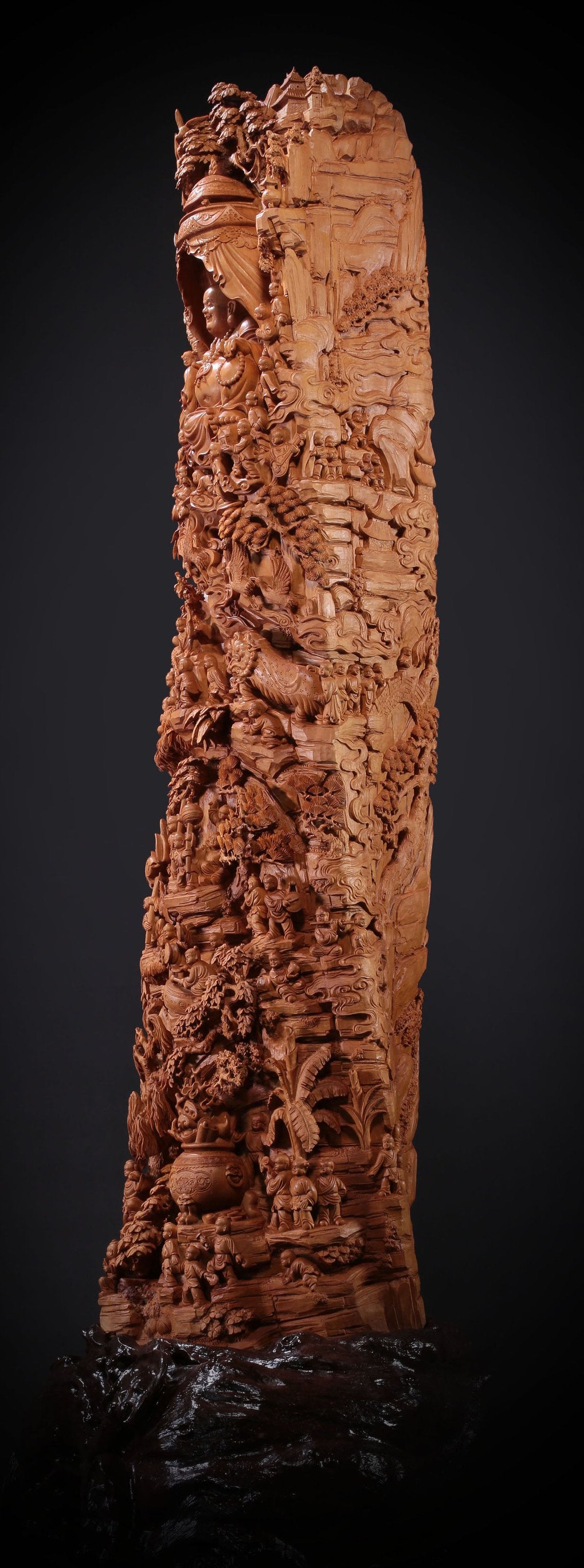 Old Mountain Sandalwood, a Hundred Children Celebrate Maitreya