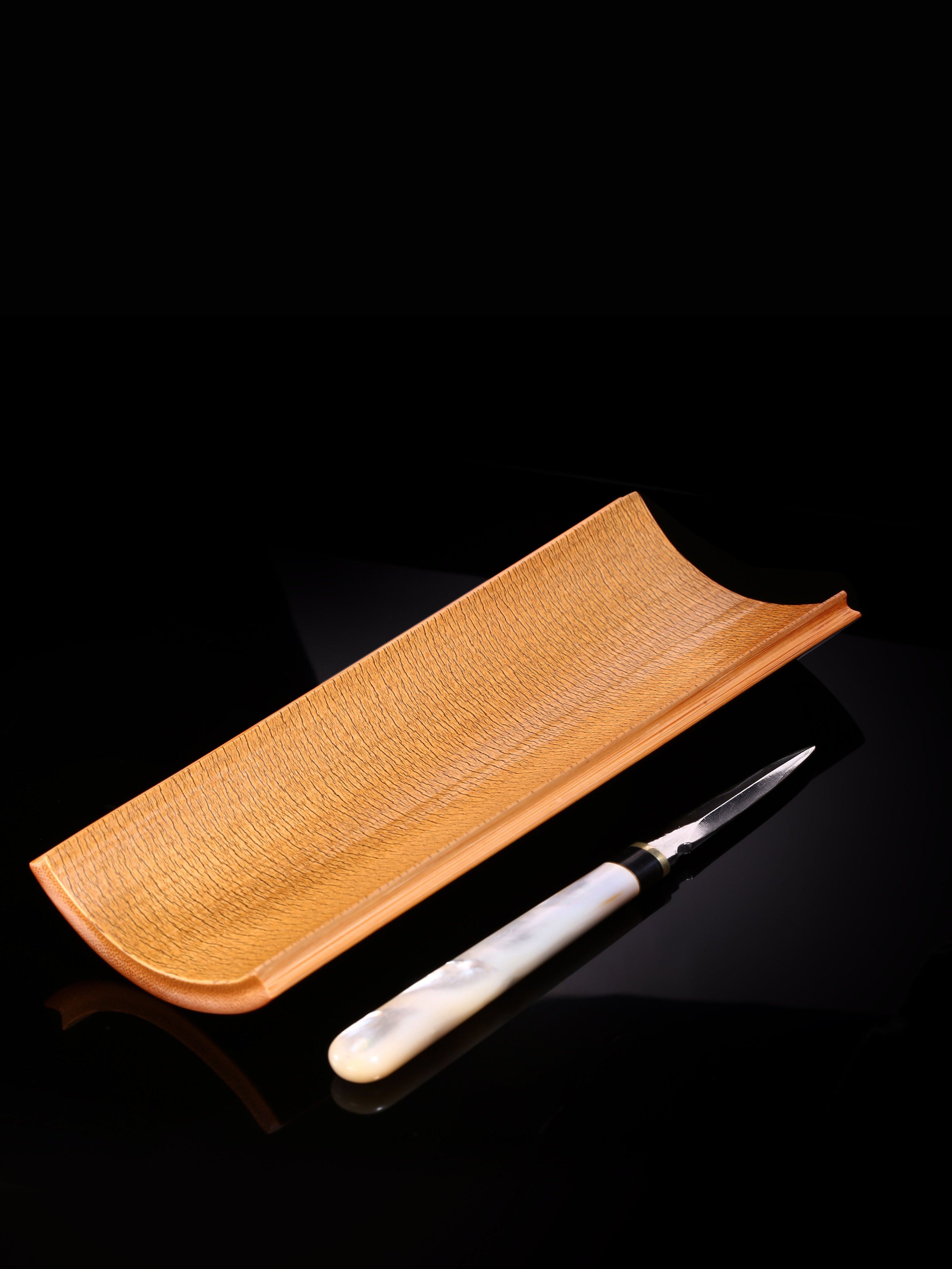 Old bamboo tea scoop, fritillaria tea knife