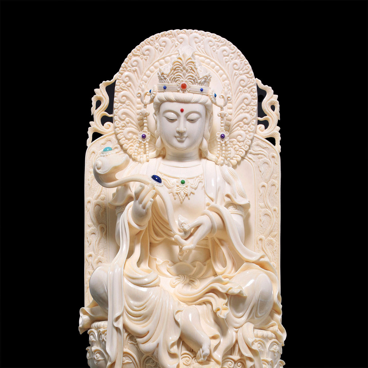Ruyi Guanyin (seated)