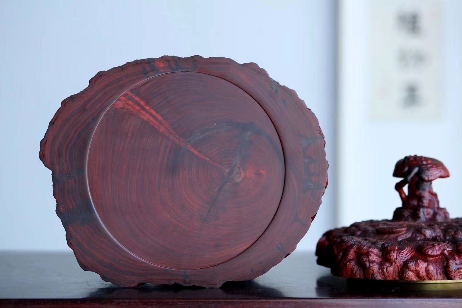 Small-leaf sandalwood, Ganoderma lucidum, and large tea warehouse