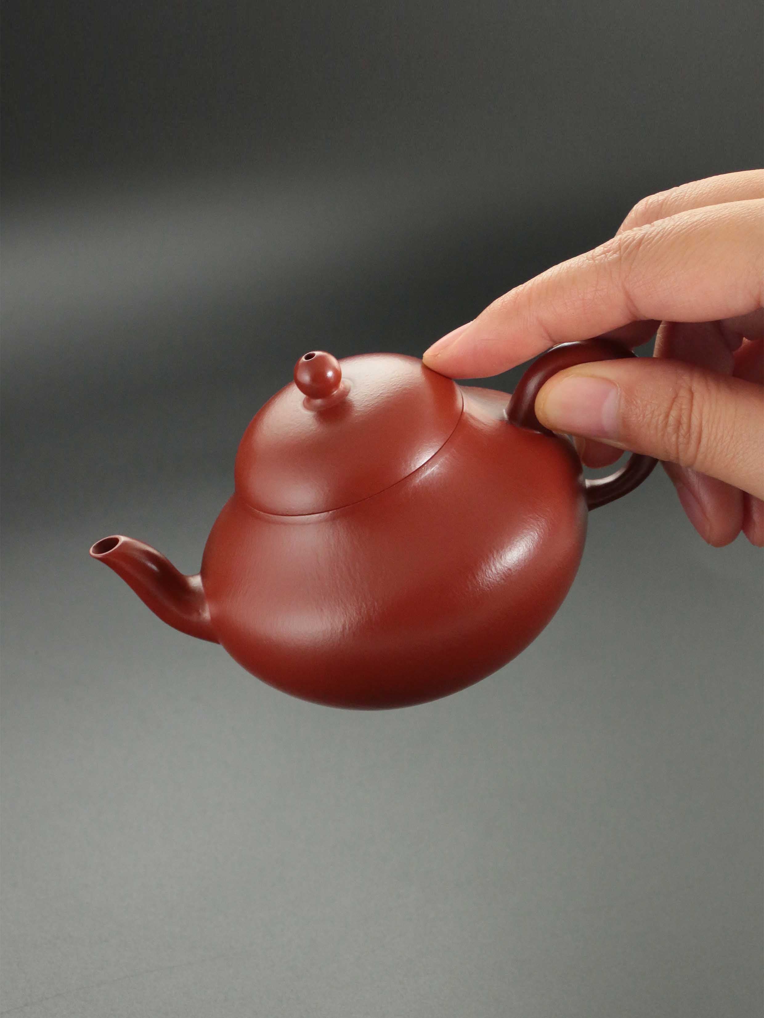 Pear-shaped teapot - Small coal kiln red clay