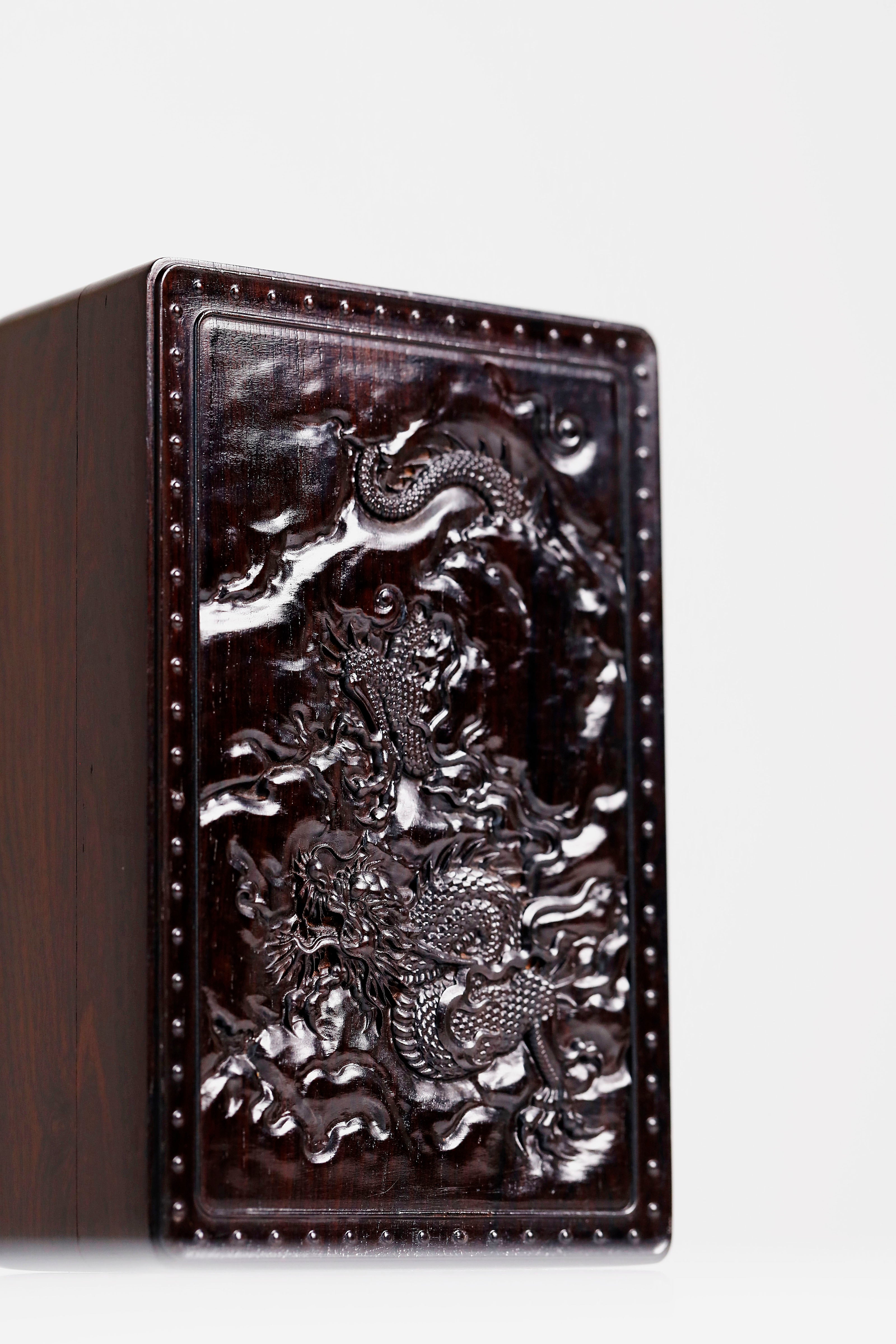 Purple Sandalwood Dragon Soaring Ten Thousand Miles Small Tea Box