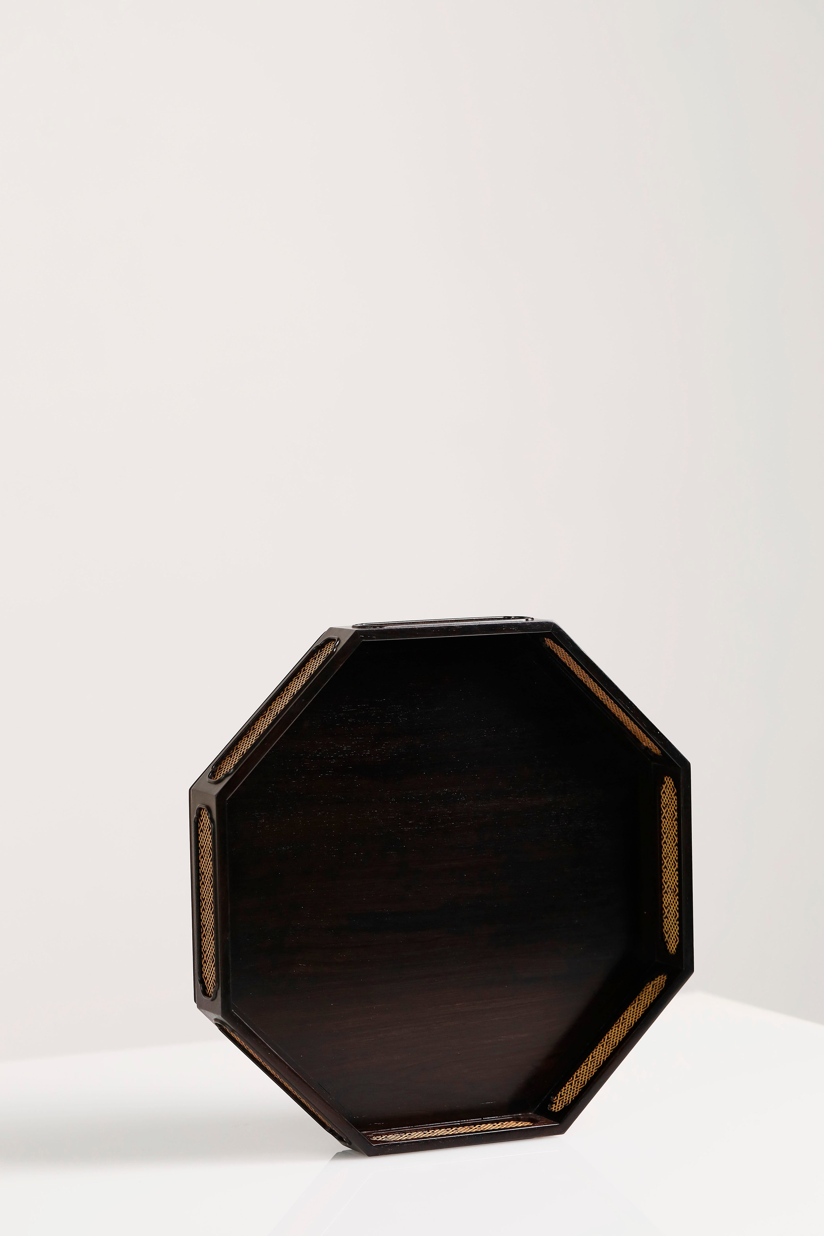 Purple sandalwood inlaid with boxwood woven window lattice pattern octagonal tea tray