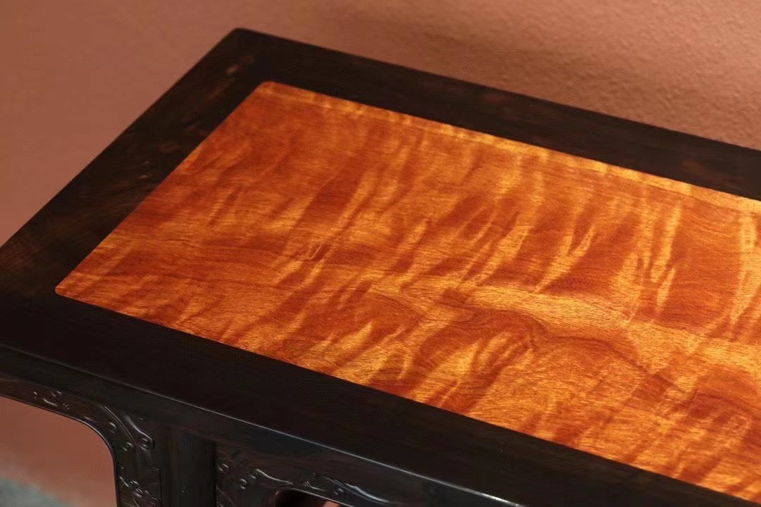 Purple sandalwood flat-top table with mortise and tenon joints and dragon design