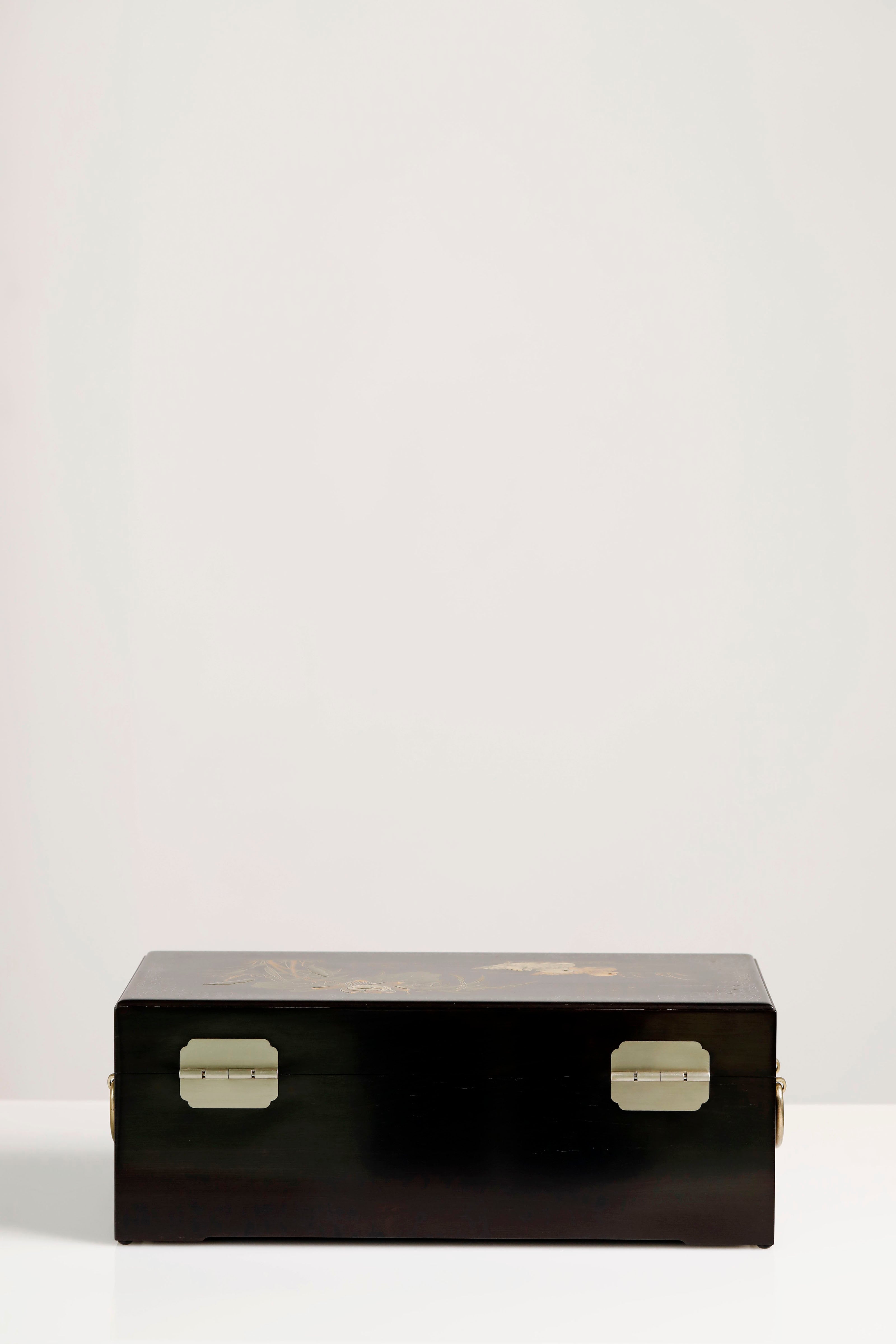 Purple sandalwood box with mandarin ducks playing in water / antique motif and gold trim