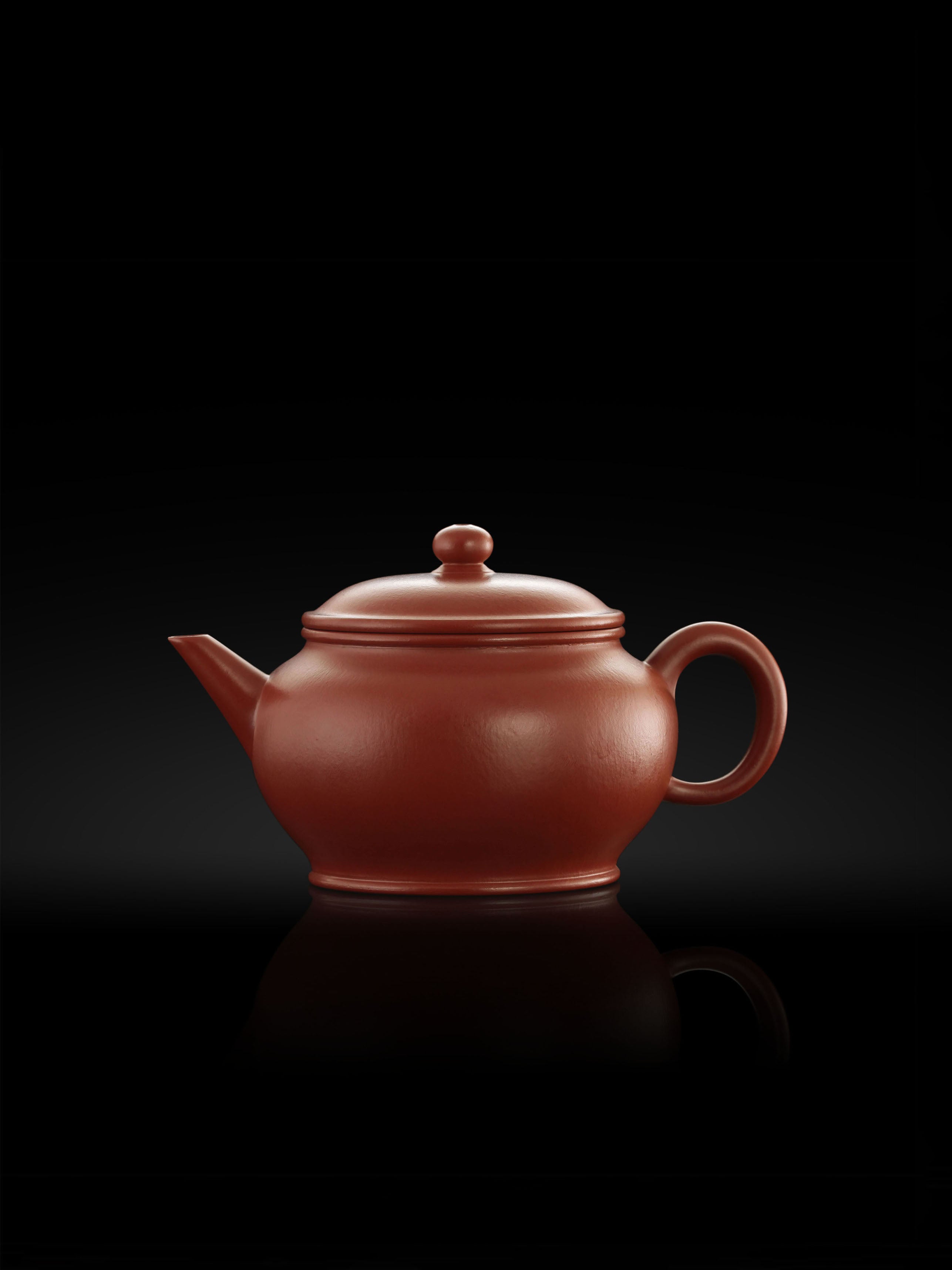 Ming-style horizontal teapot - small coal kiln red clay 