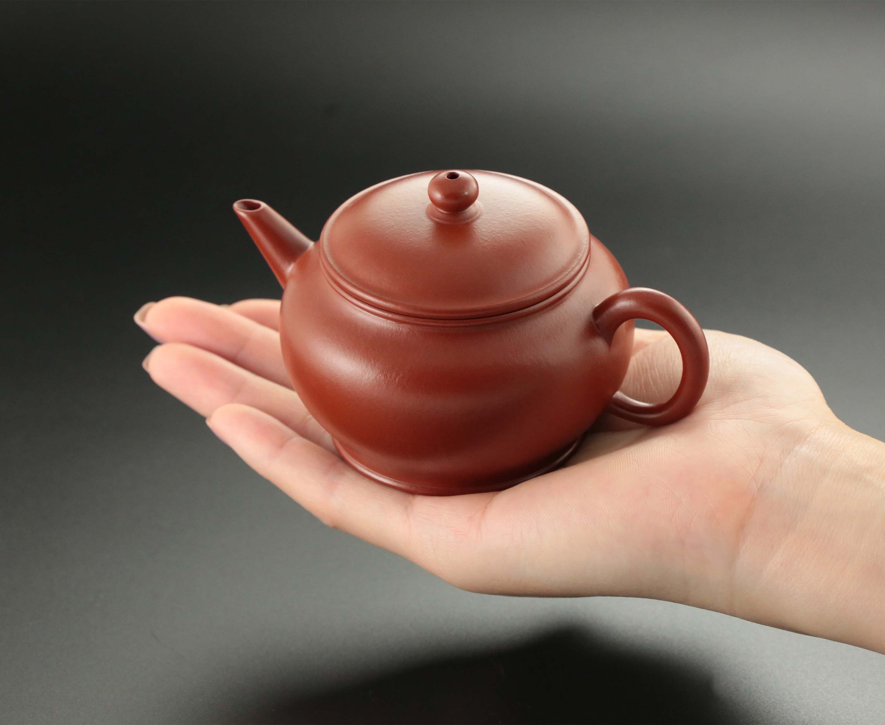 Ming-style horizontal teapot - small coal kiln red clay 