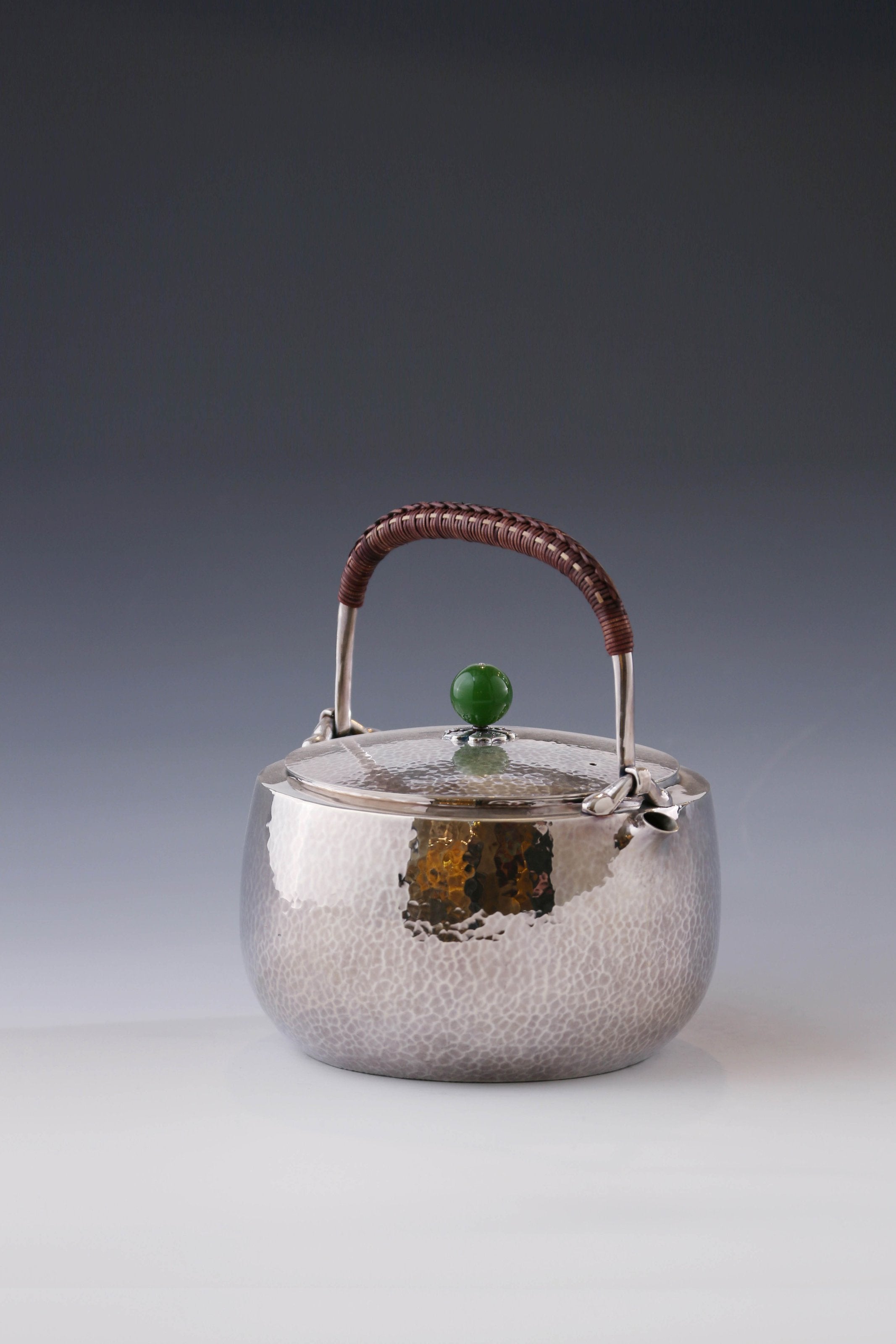 Flat-necked hammered jade silver ewer