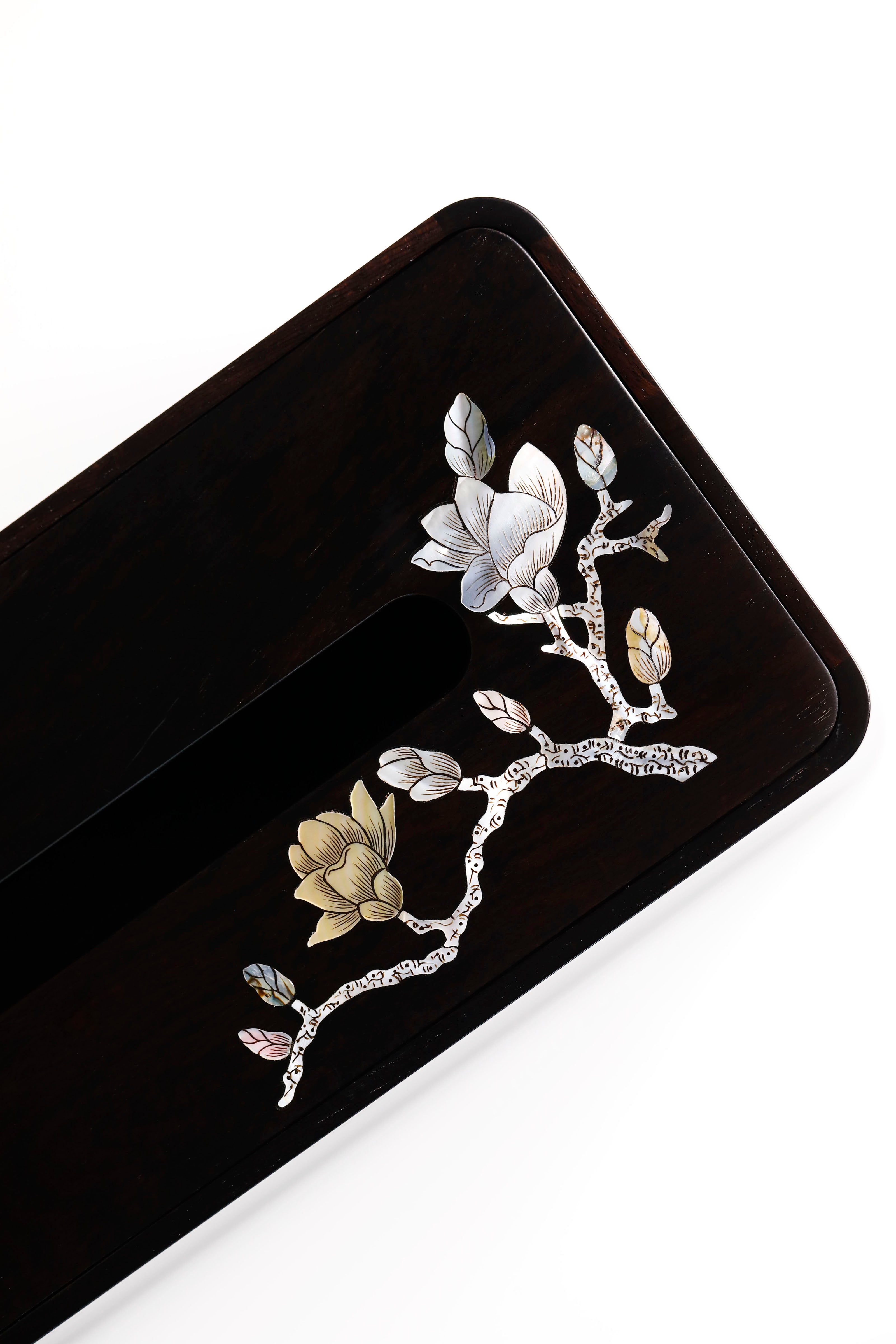 Purple sandalwood mother-of-pearl inlaid magnolia and wealth-themed tissue box