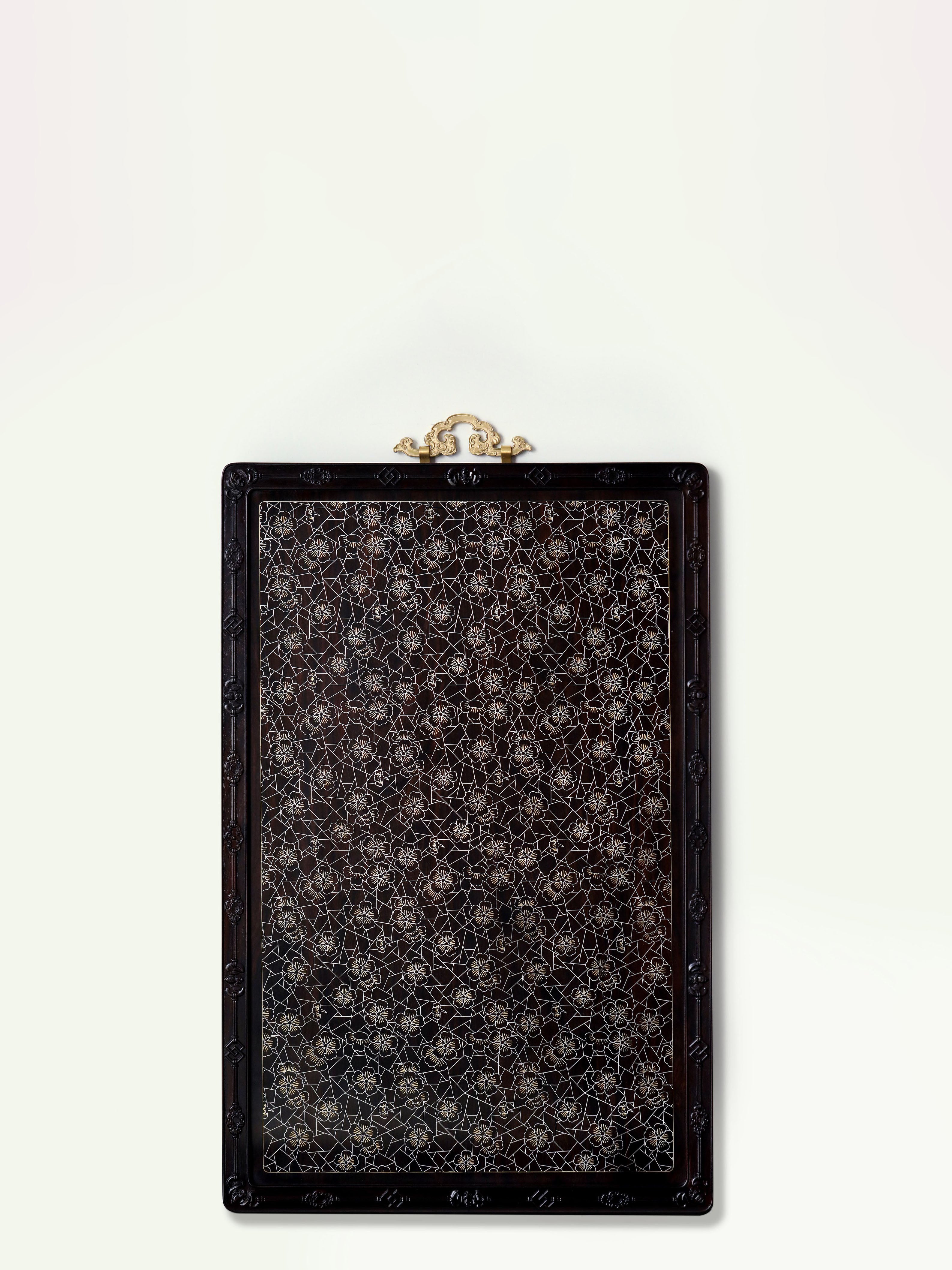 Purple sandalwood inlaid silver ice crackle plum blossom pattern hanging screen