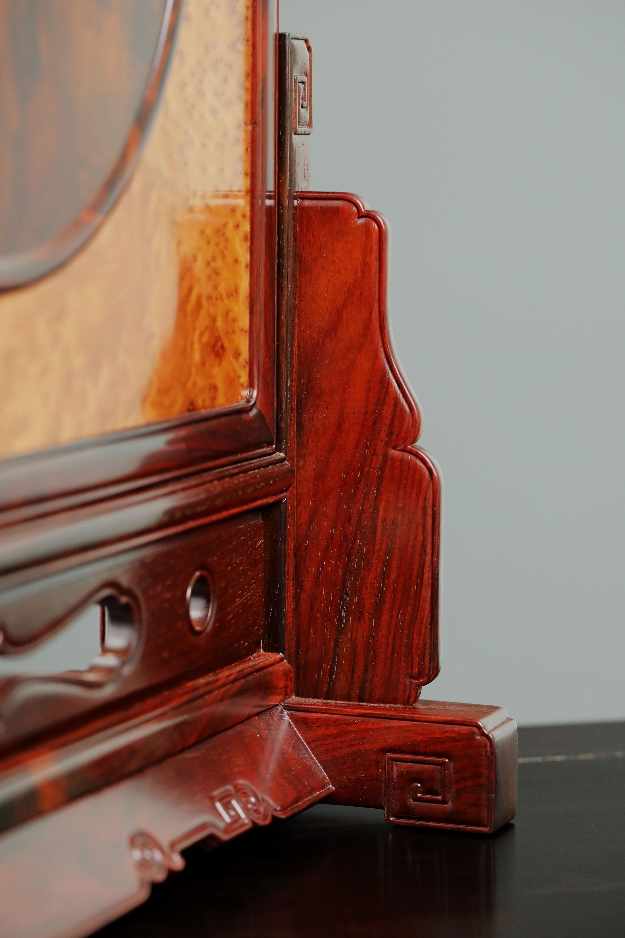 Rosewood screen inlaid with silver dragon design