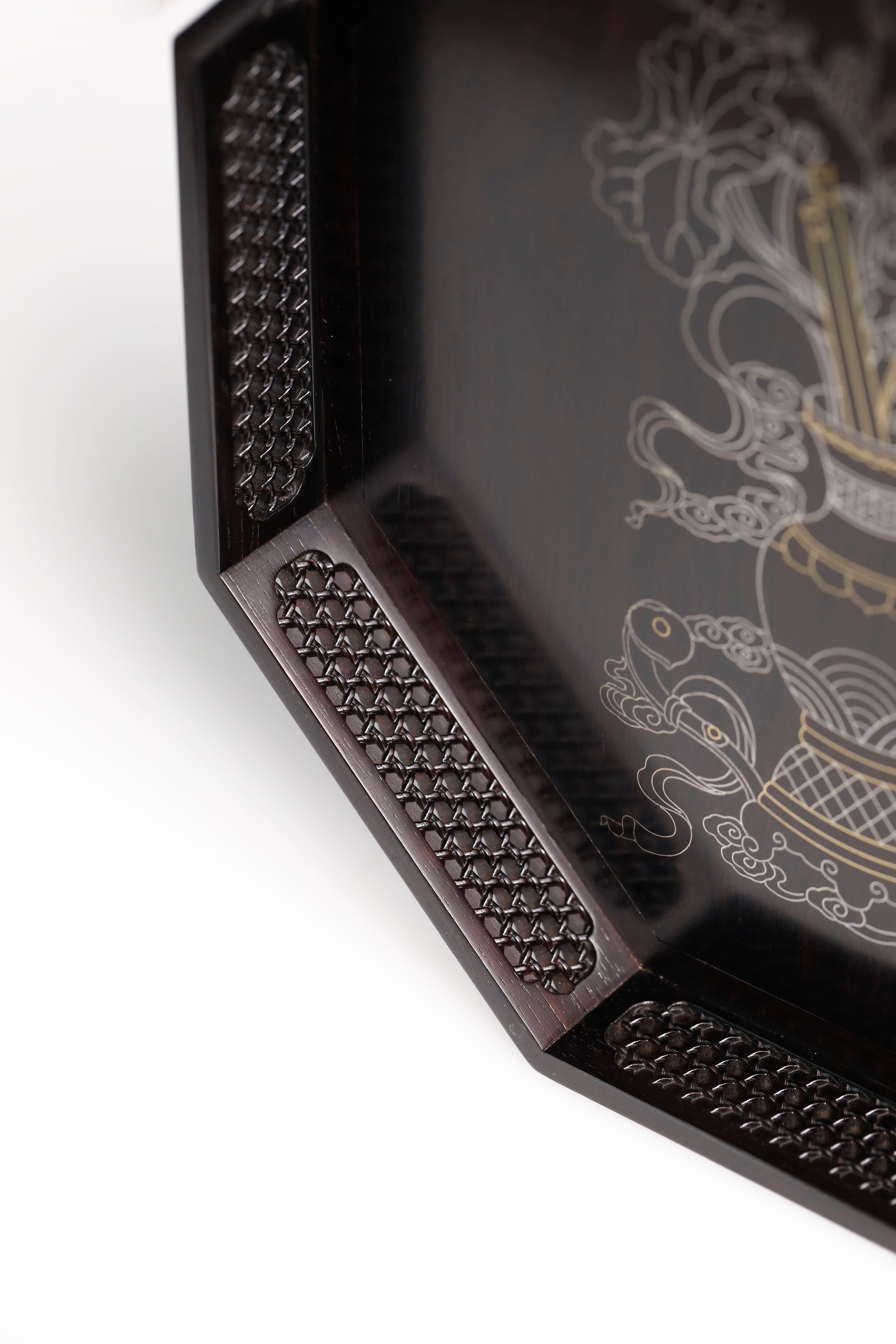 Purple sandalwood octagonal plate with antique woven pattern