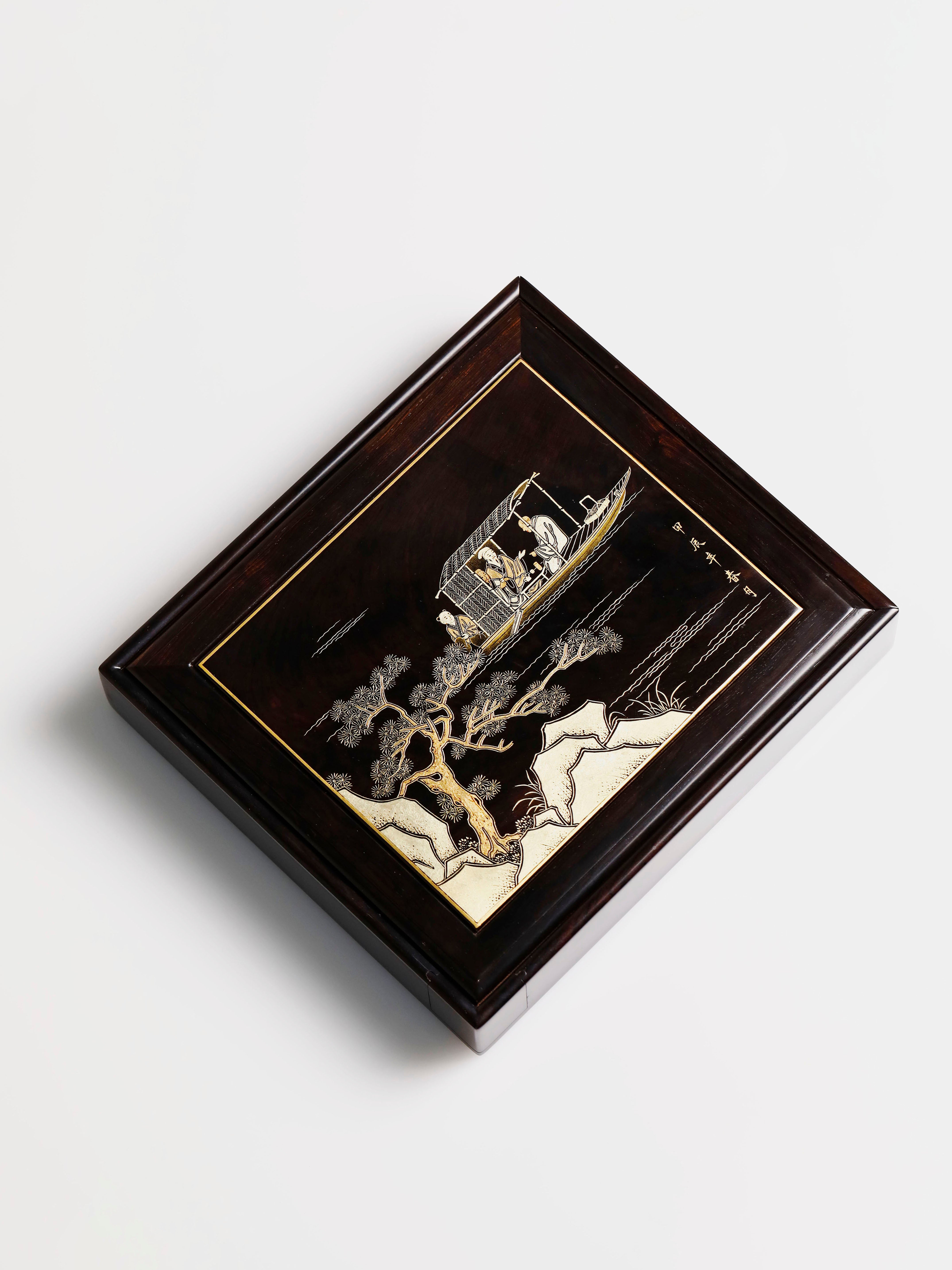 Purple sandalwood tea box with a design of cranes and deer symbolizing spring / Qingshantan tea drinking scene, gilded pull-out design