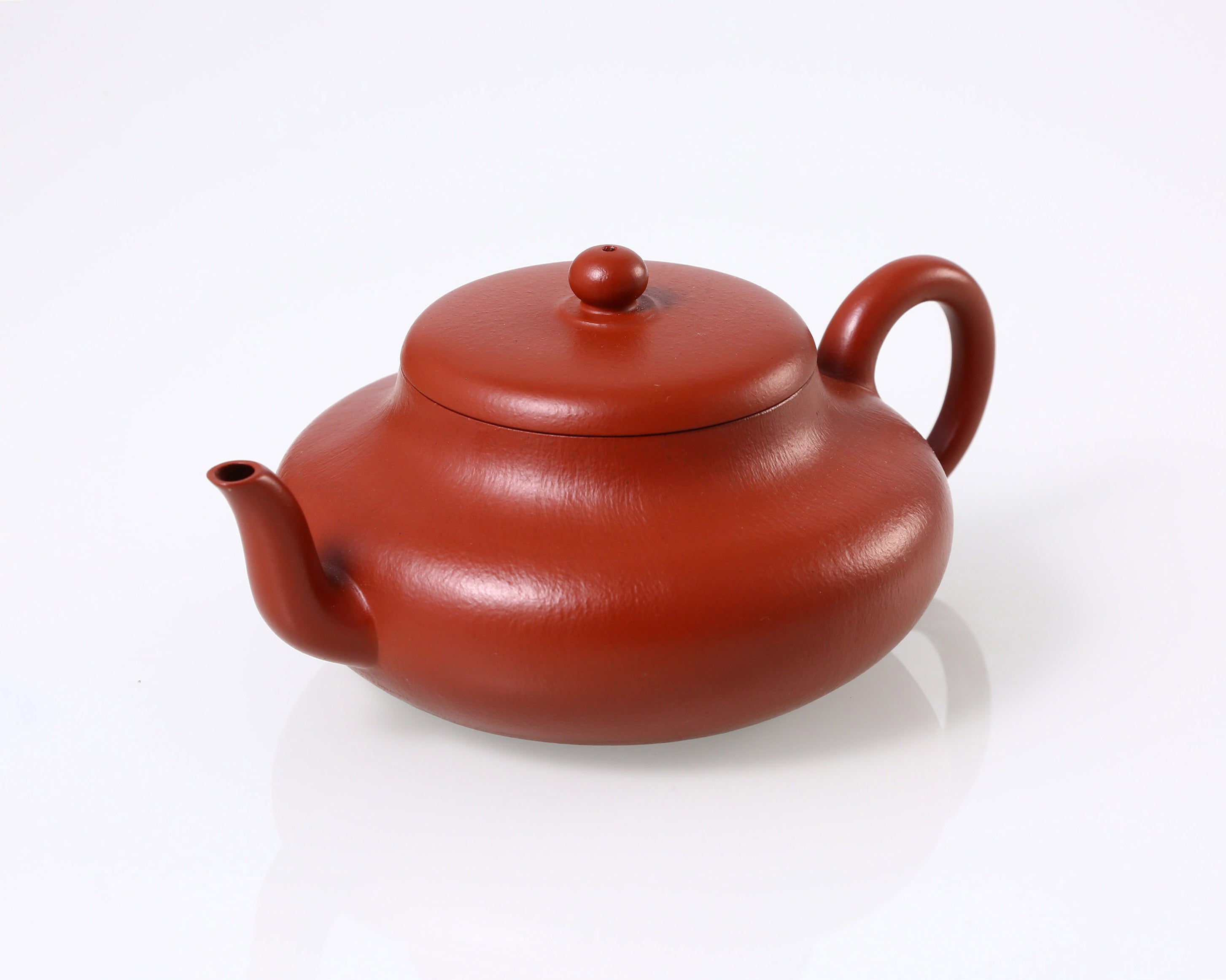 Qin Xun Junde Teapot, a Master of Zhu Ni Clay