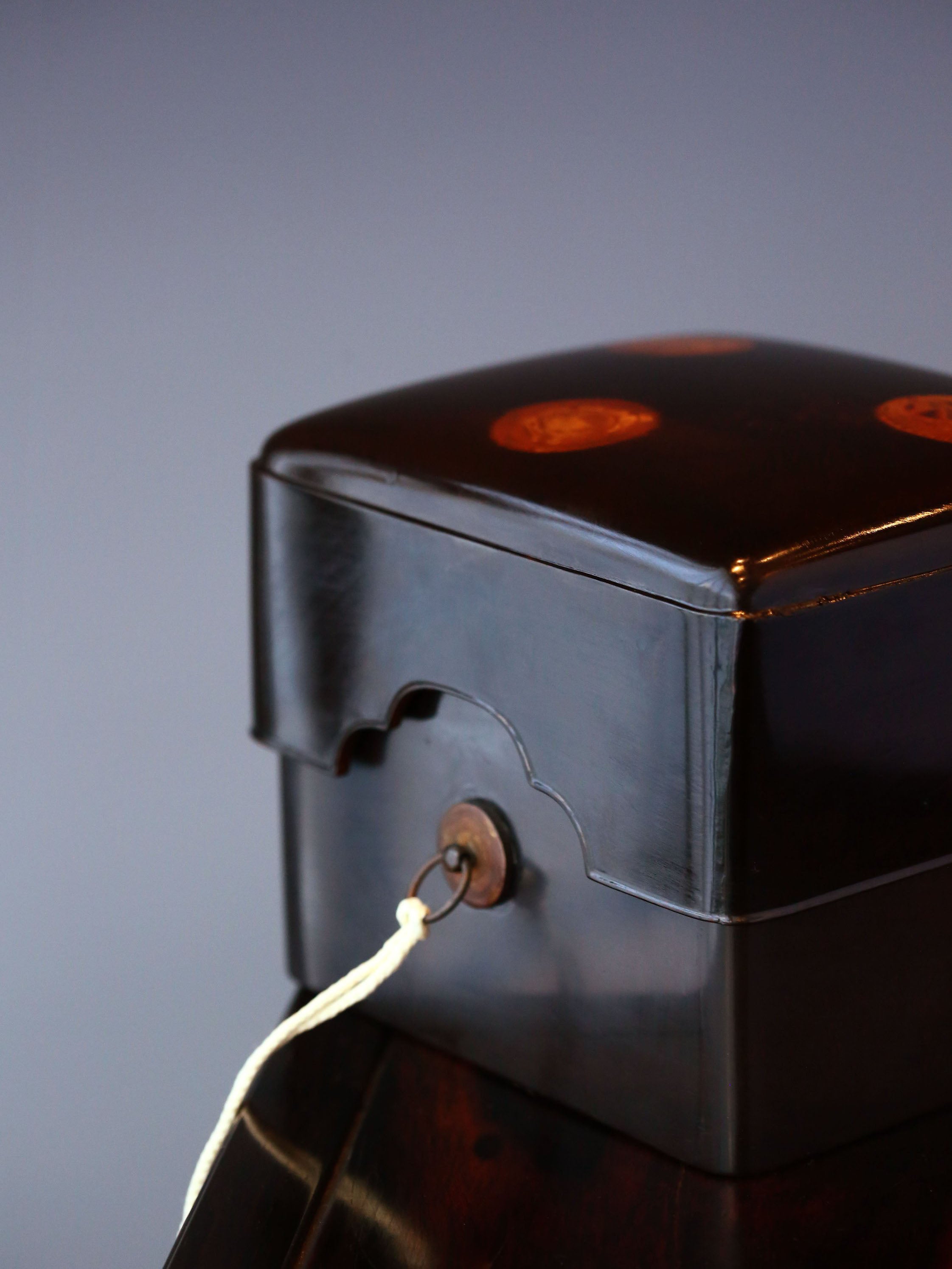 Japanese Edo-style lacquer tea ceremony box