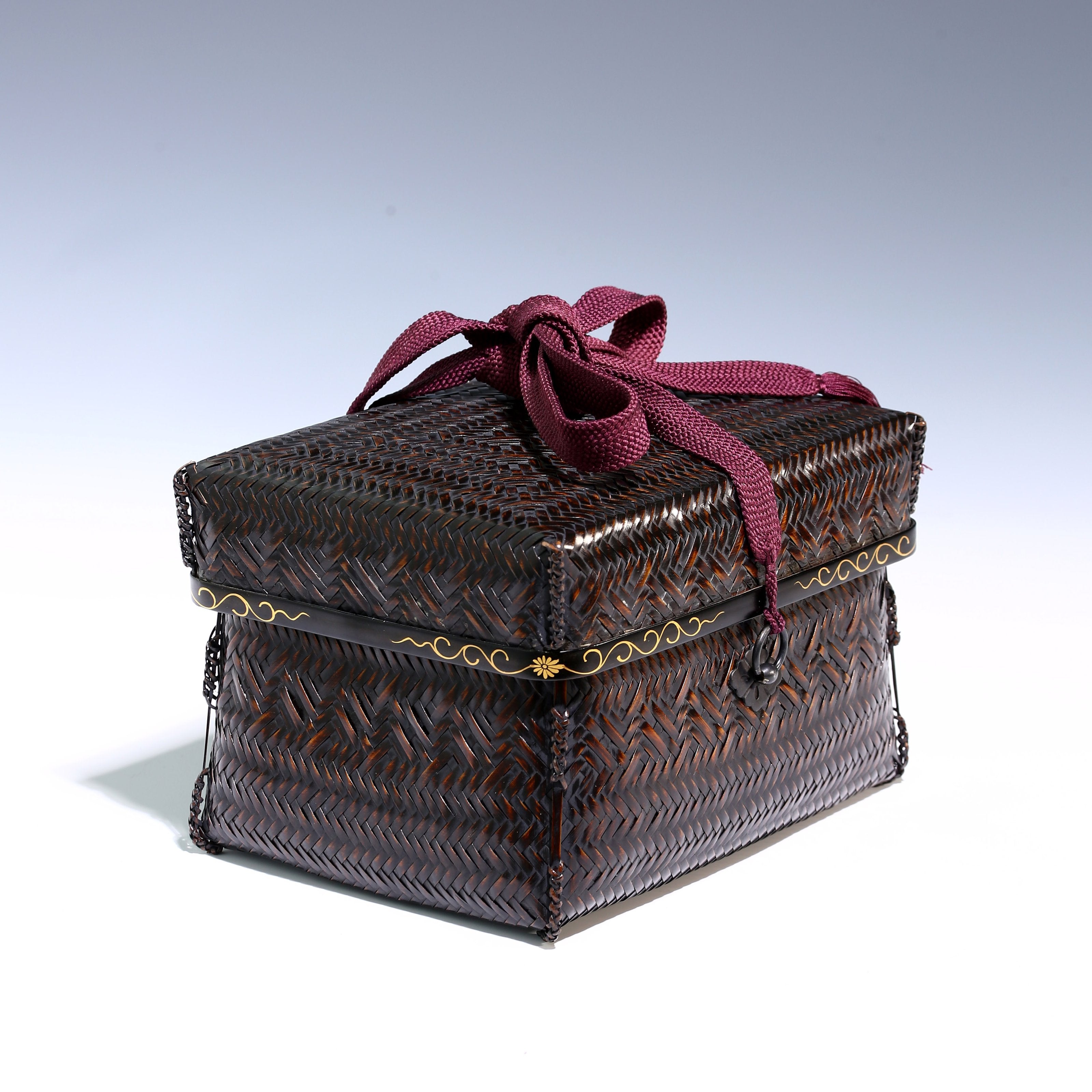 Japanese bamboo tea box from the Showa period