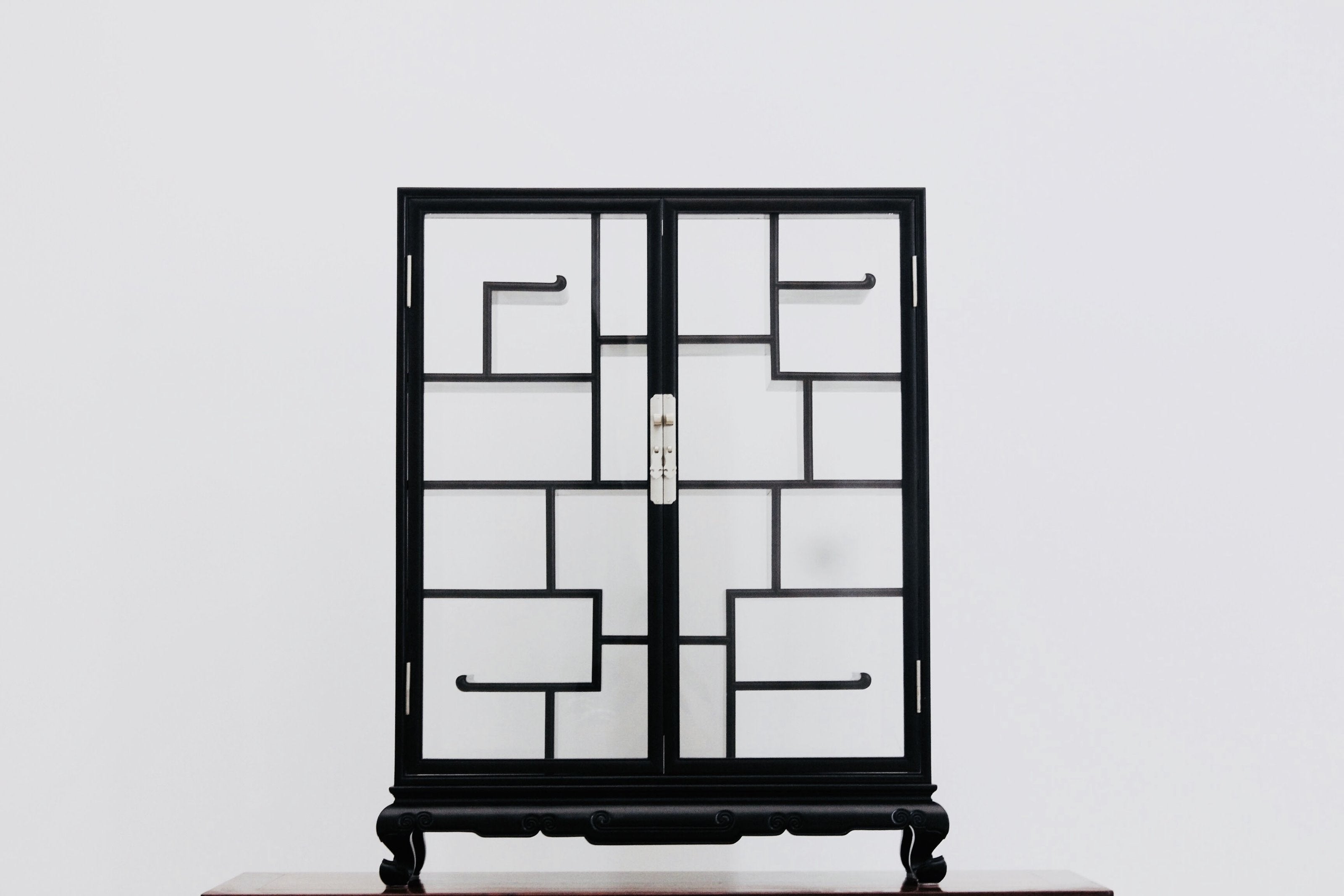 Ruyi Multi-Treasure Tea Set Rack