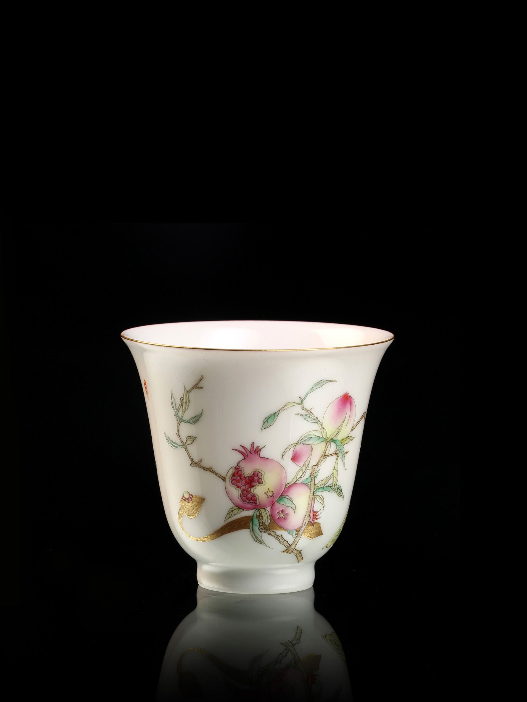 Three-fold tea cup