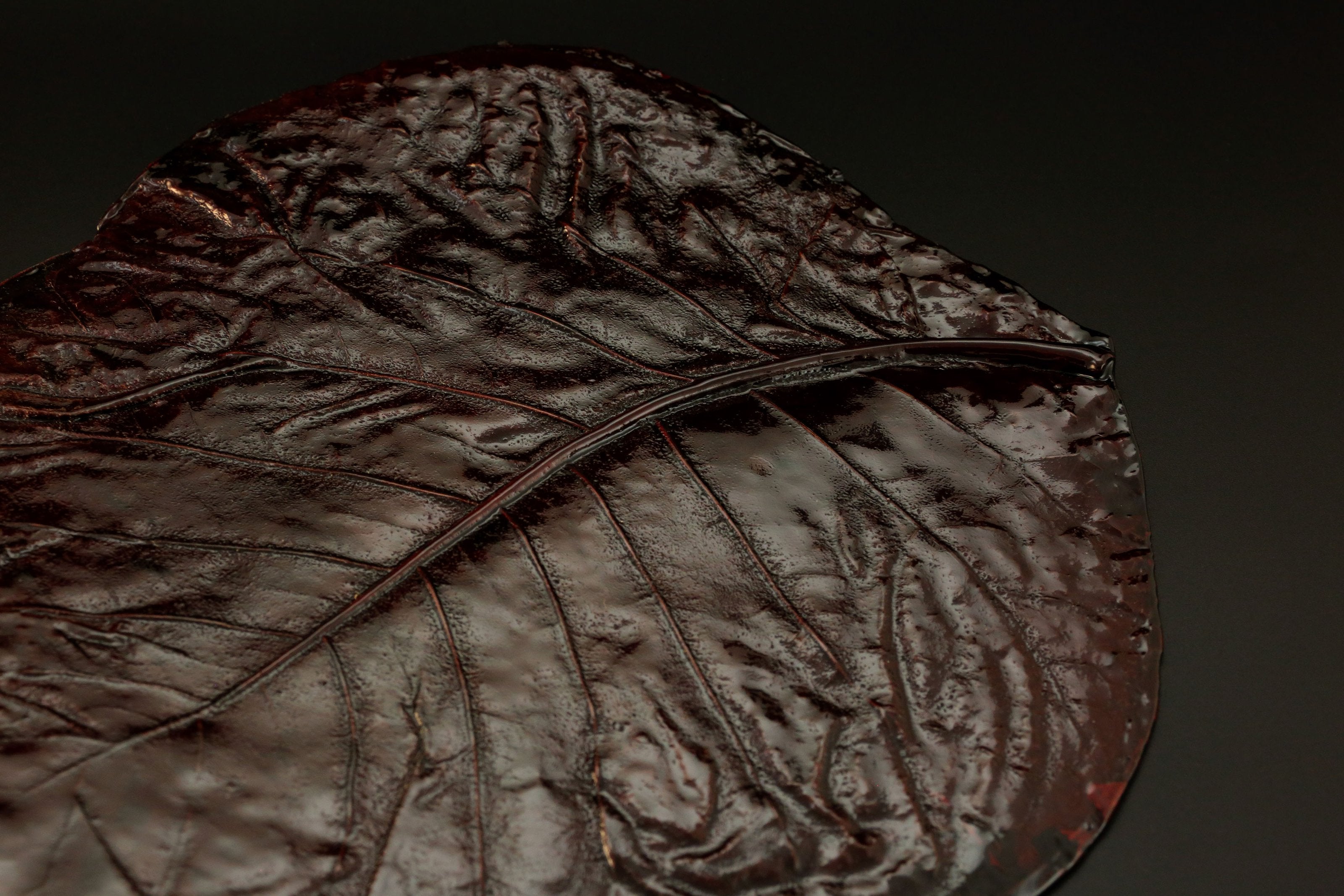 Mr. Valley Lacquer Leaf Tea Tray