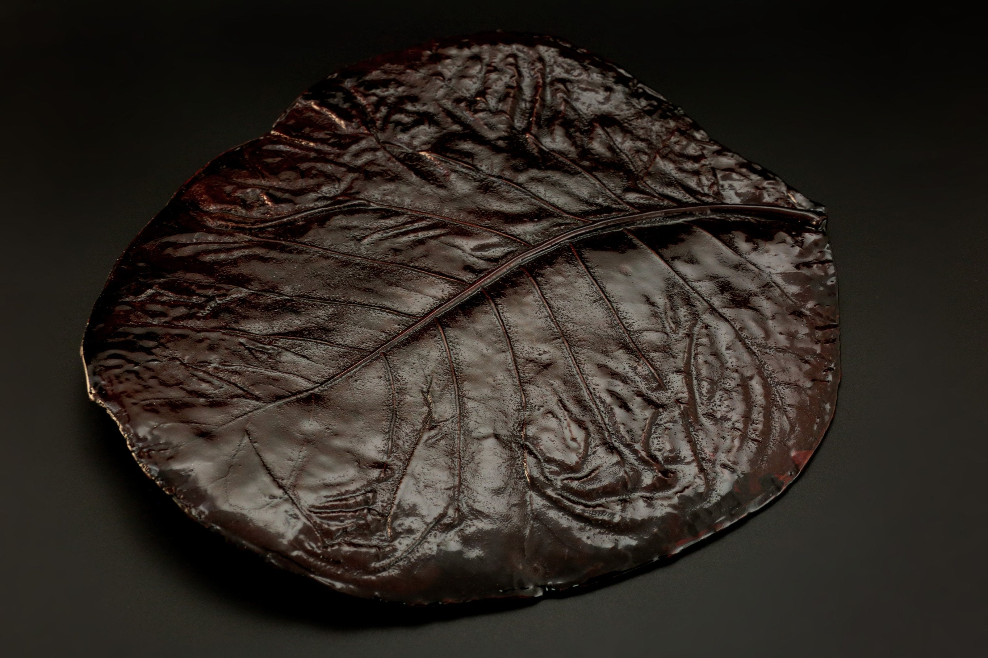 Mr. Valley Lacquer Leaf Tea Tray