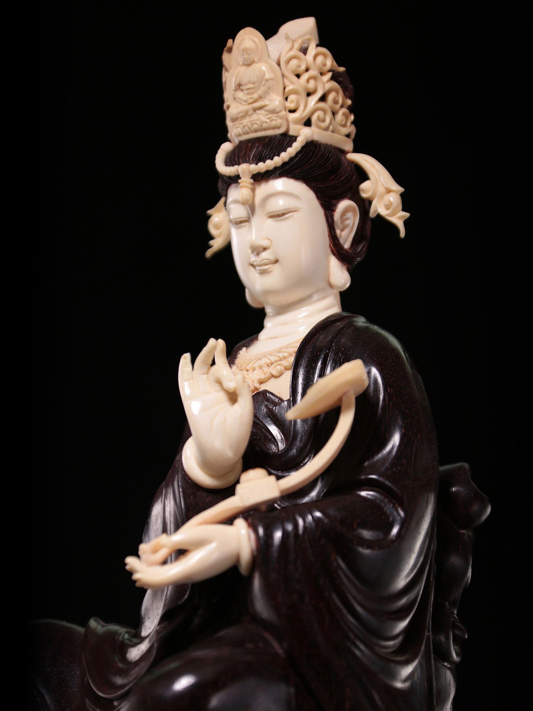 Ruyi Guanyin