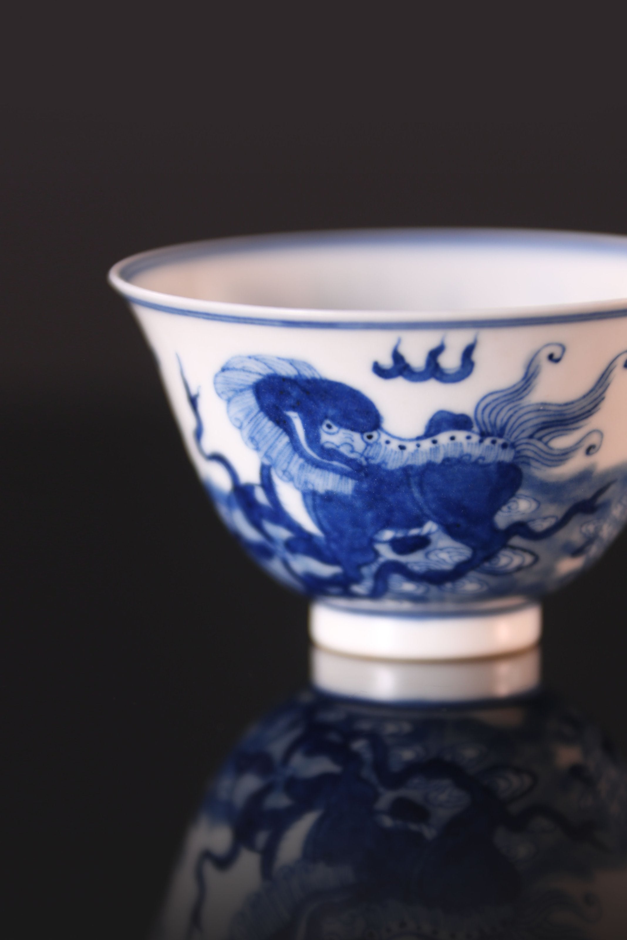 Lion Dance and Ball Bell Cup / Double Lion Embroidered Ball Blue and White Cup