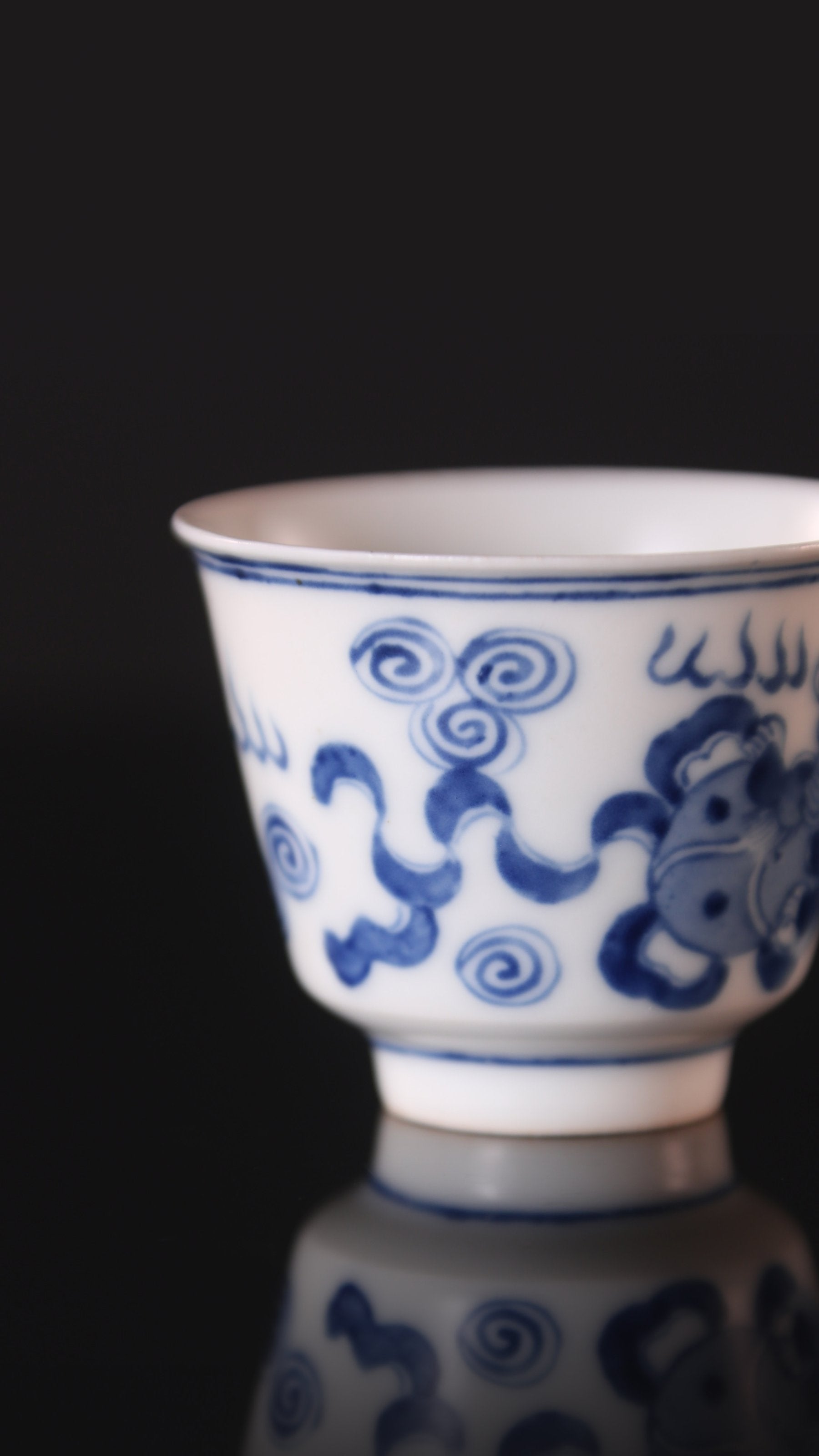 Lion Dance and Ball Bell Cup / Double Lion Embroidered Ball Blue and White Cup