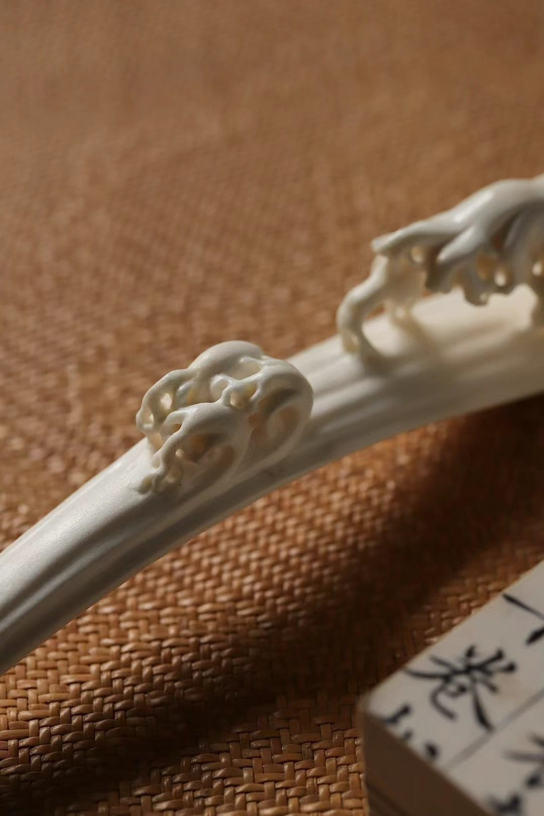 Deer antlers, smooth sailing, and auspicious pen rest