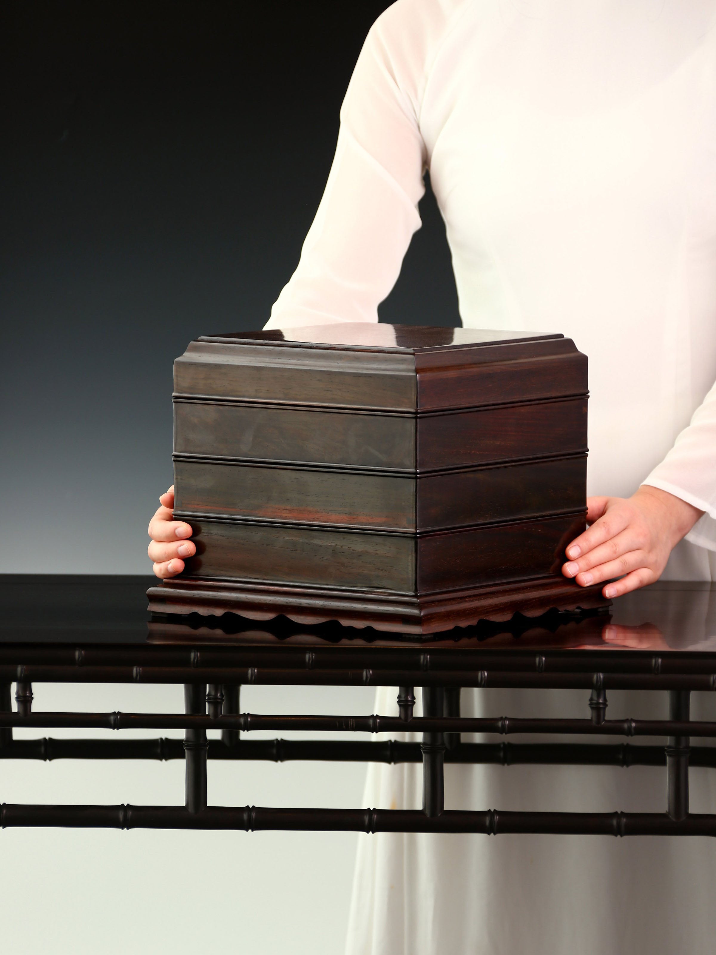 Four-layer Pu'er box