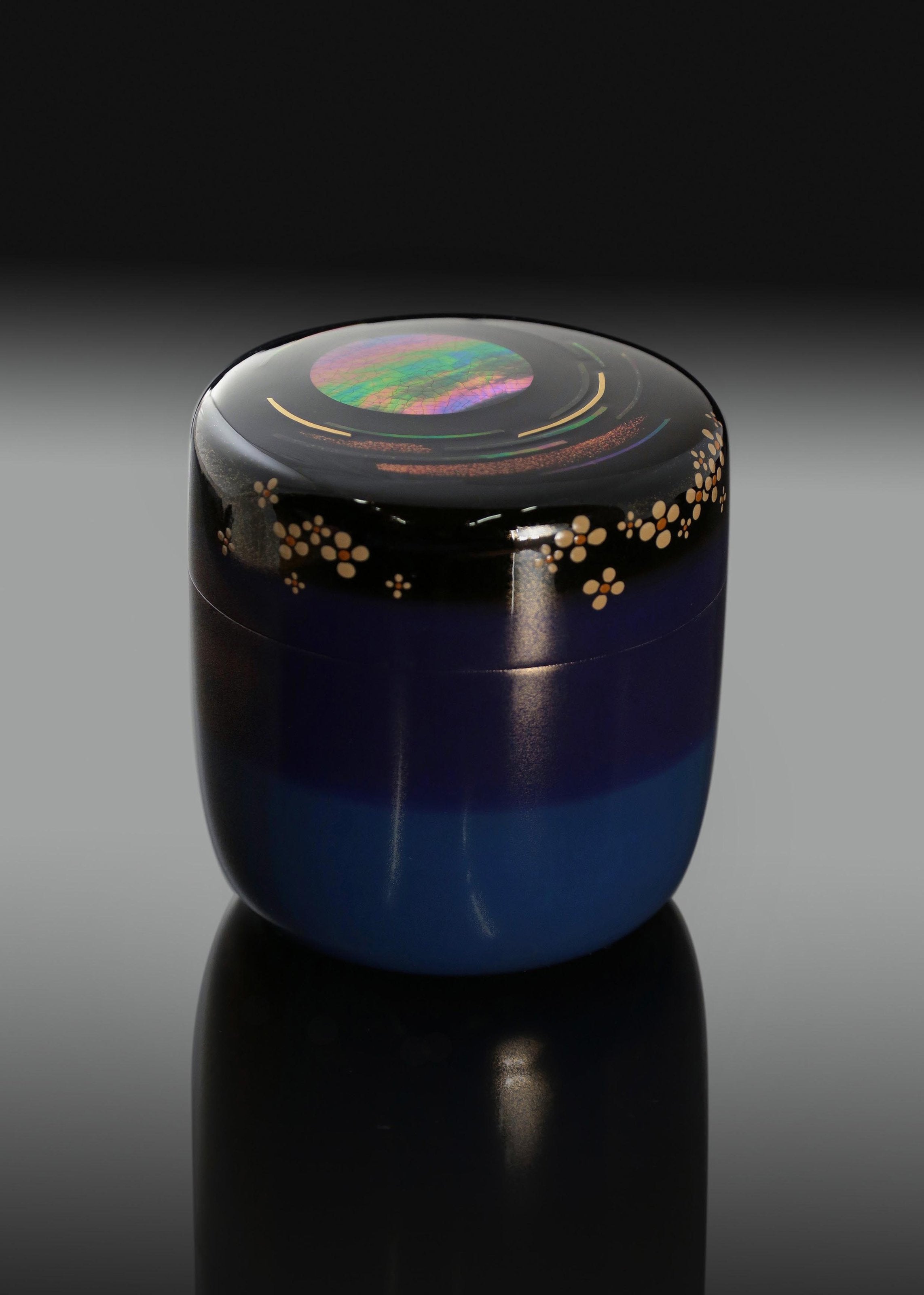 Colorful seashells inlaid with tea dates | Songshan's work