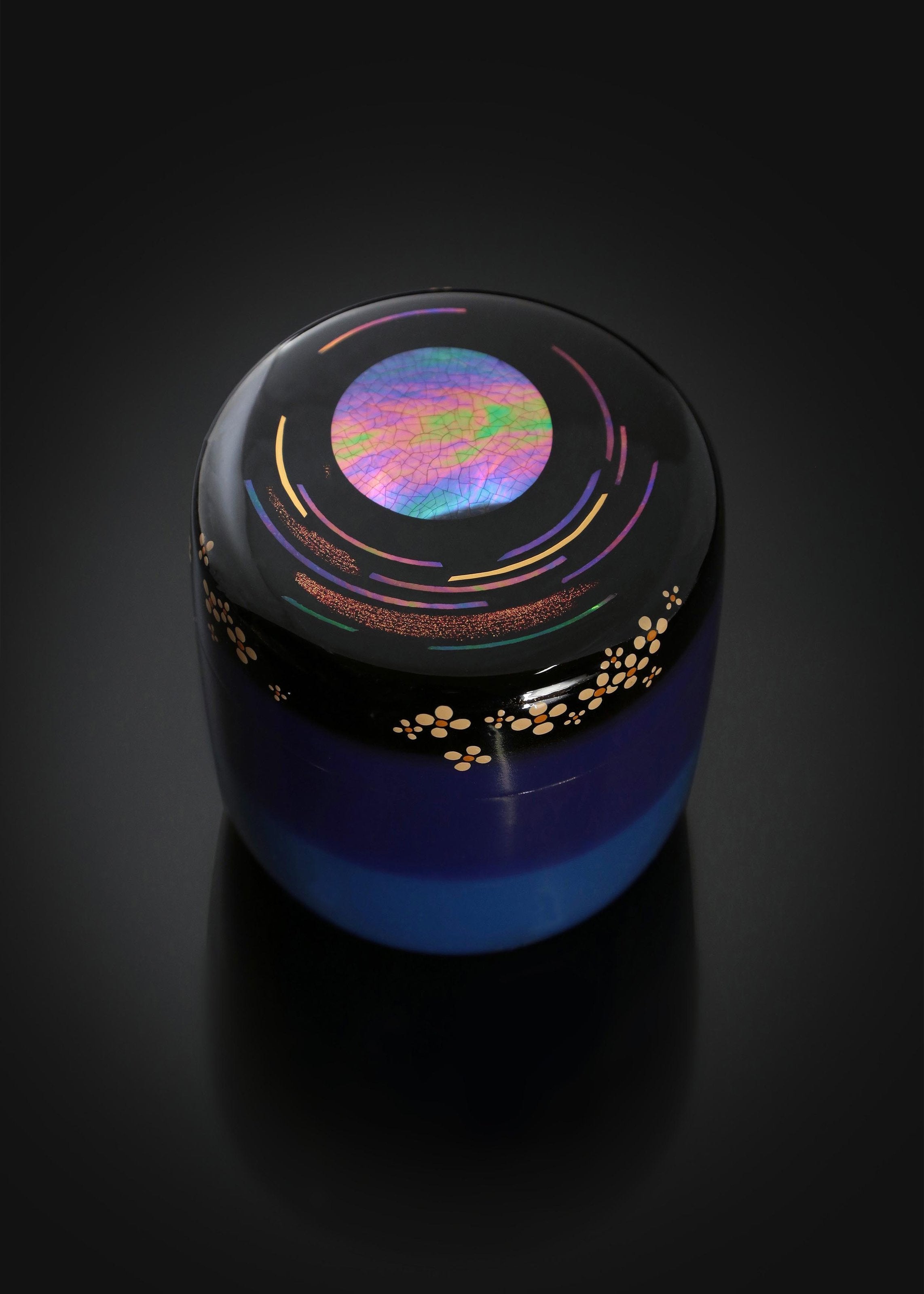 Colorful seashells inlaid with tea dates | Songshan's work