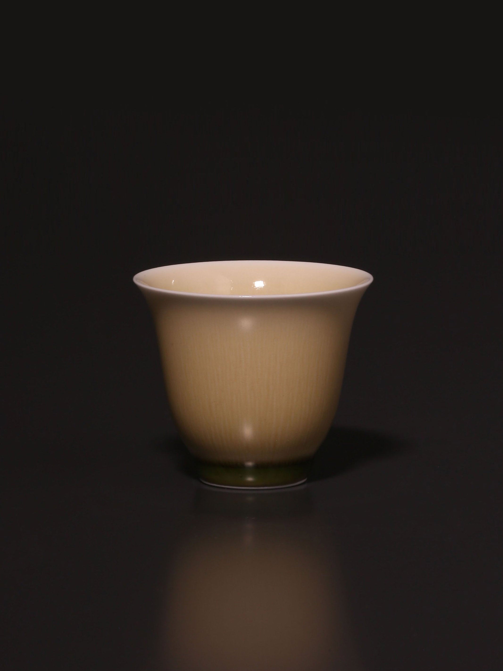 Song Dynasty style open-mouthed cup