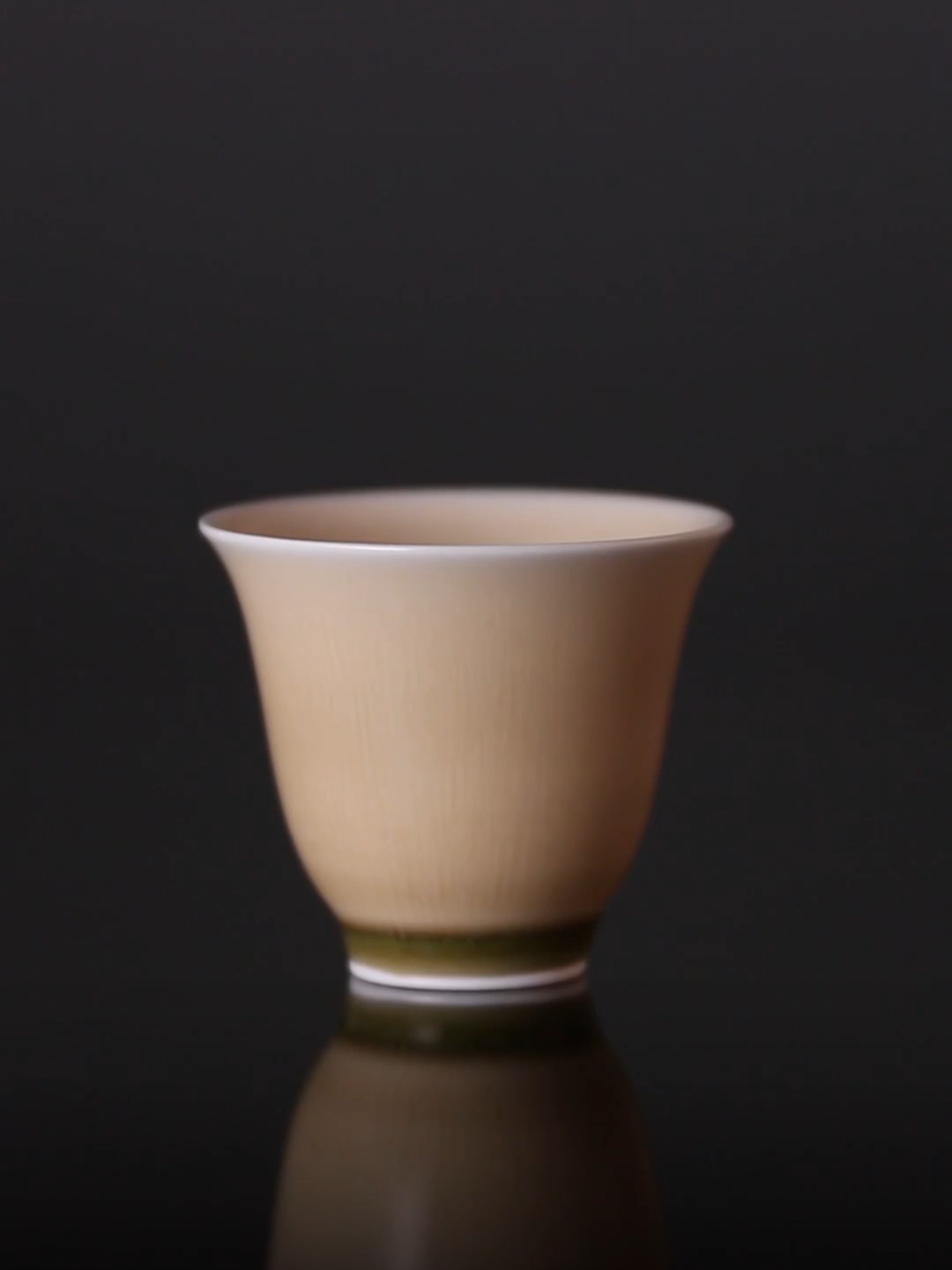 Song Dynasty style open-mouthed cup