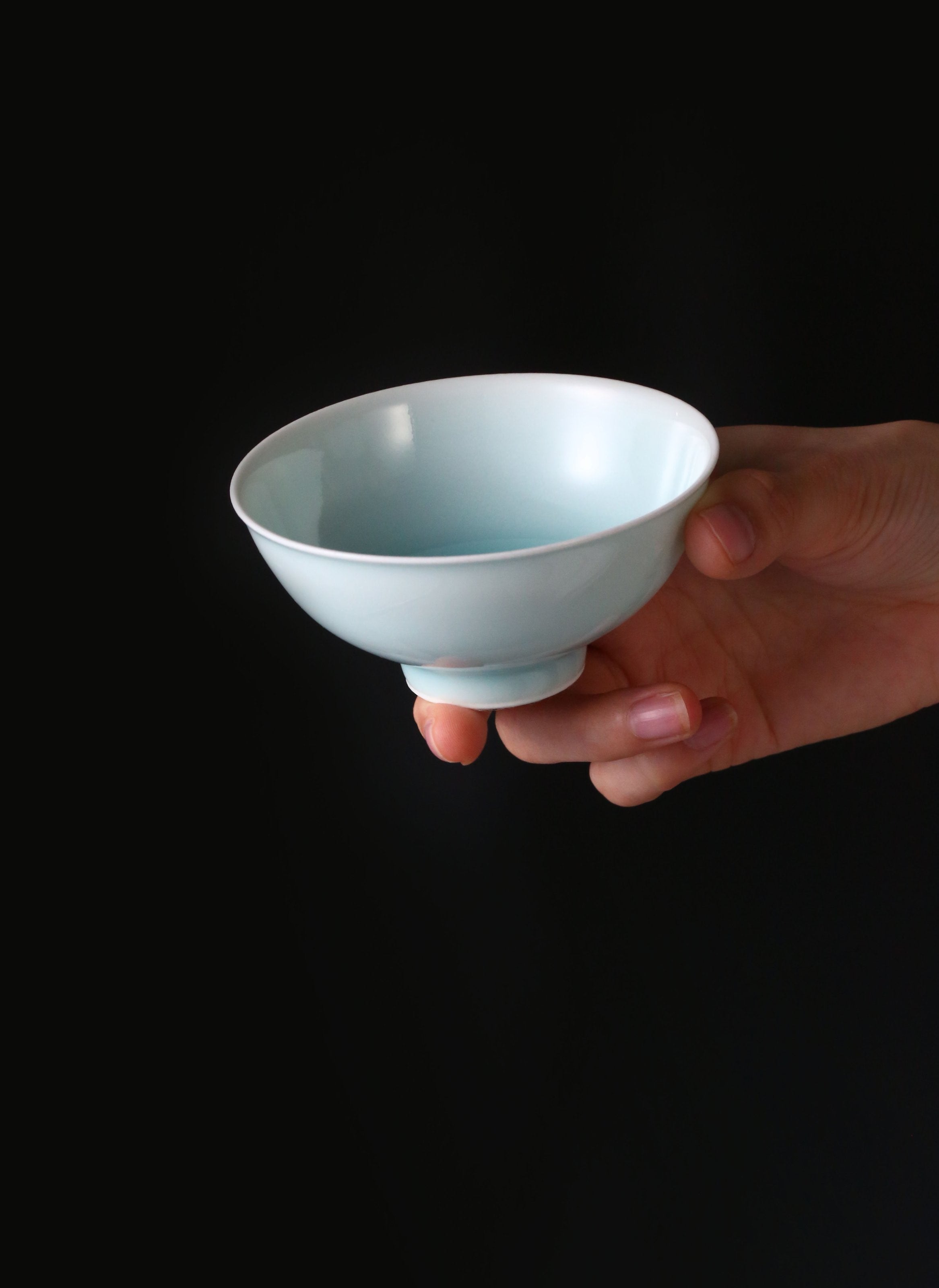 Dayazhai-made Song Dynasty-style Hutian Kiln Shadow Blue Glazed Rain-After-Rain Sky Blue Conical Hat Cup/Jianshui/Rolled Mouth Cup