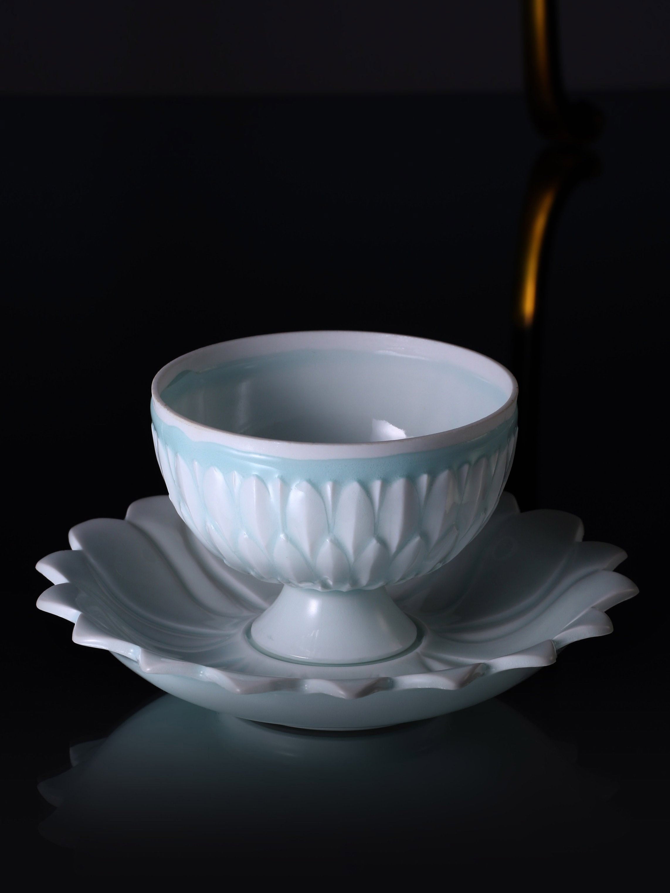 Song Dynasty Lotus Pattern Cup