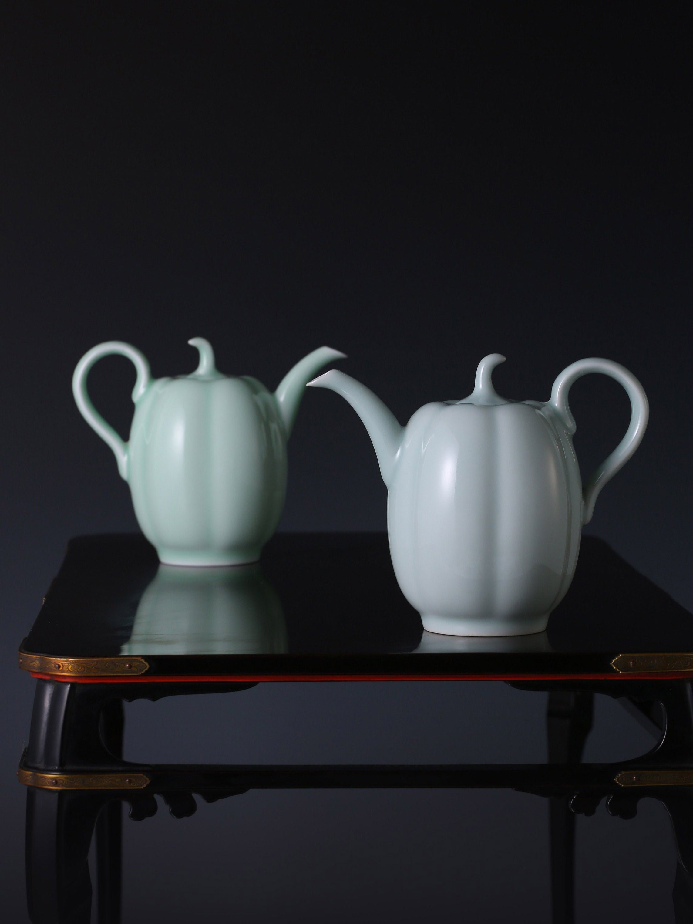 Song Dynasty style celadon melon-shaped ewer