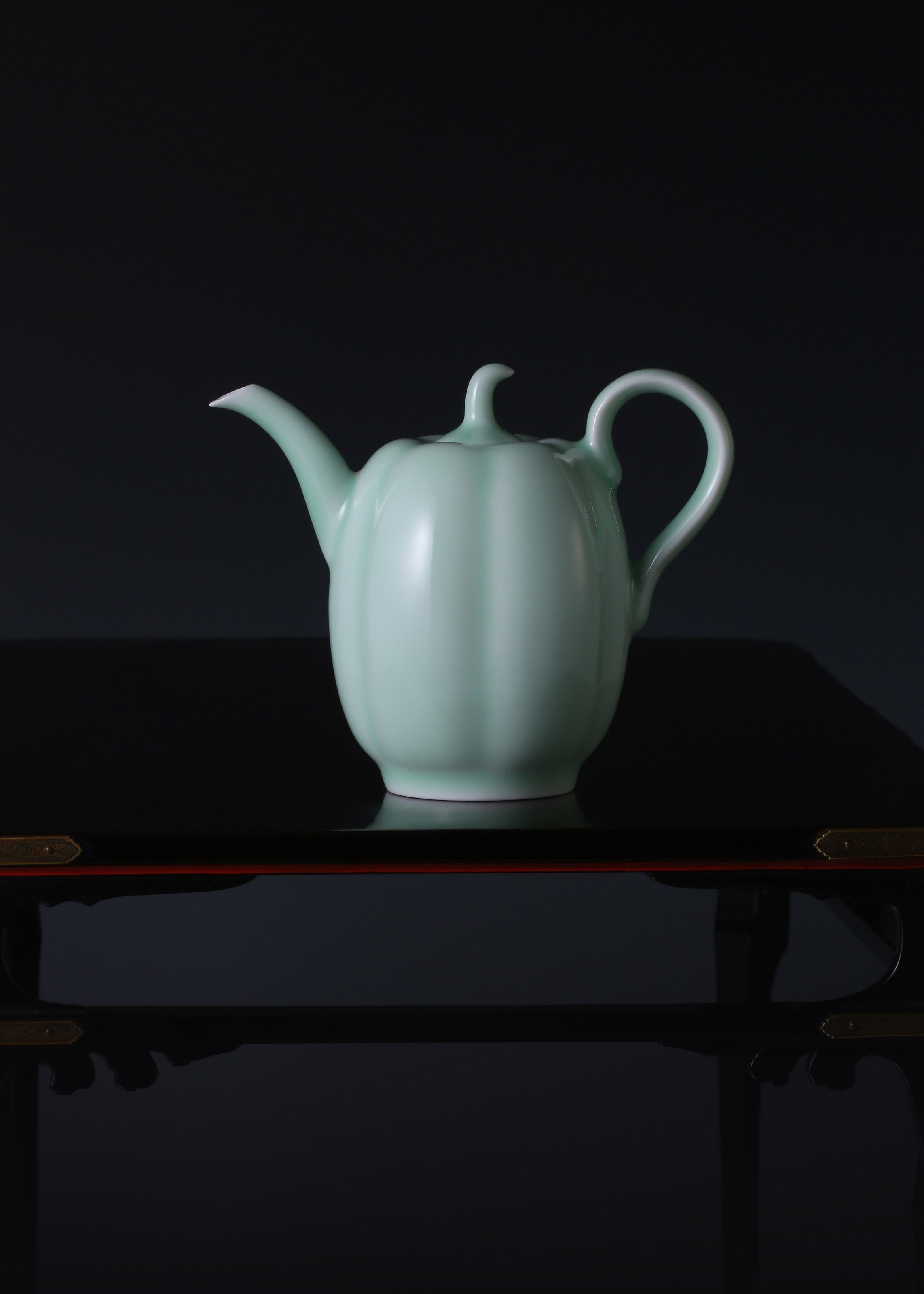 Song Dynasty style celadon melon-shaped ewer