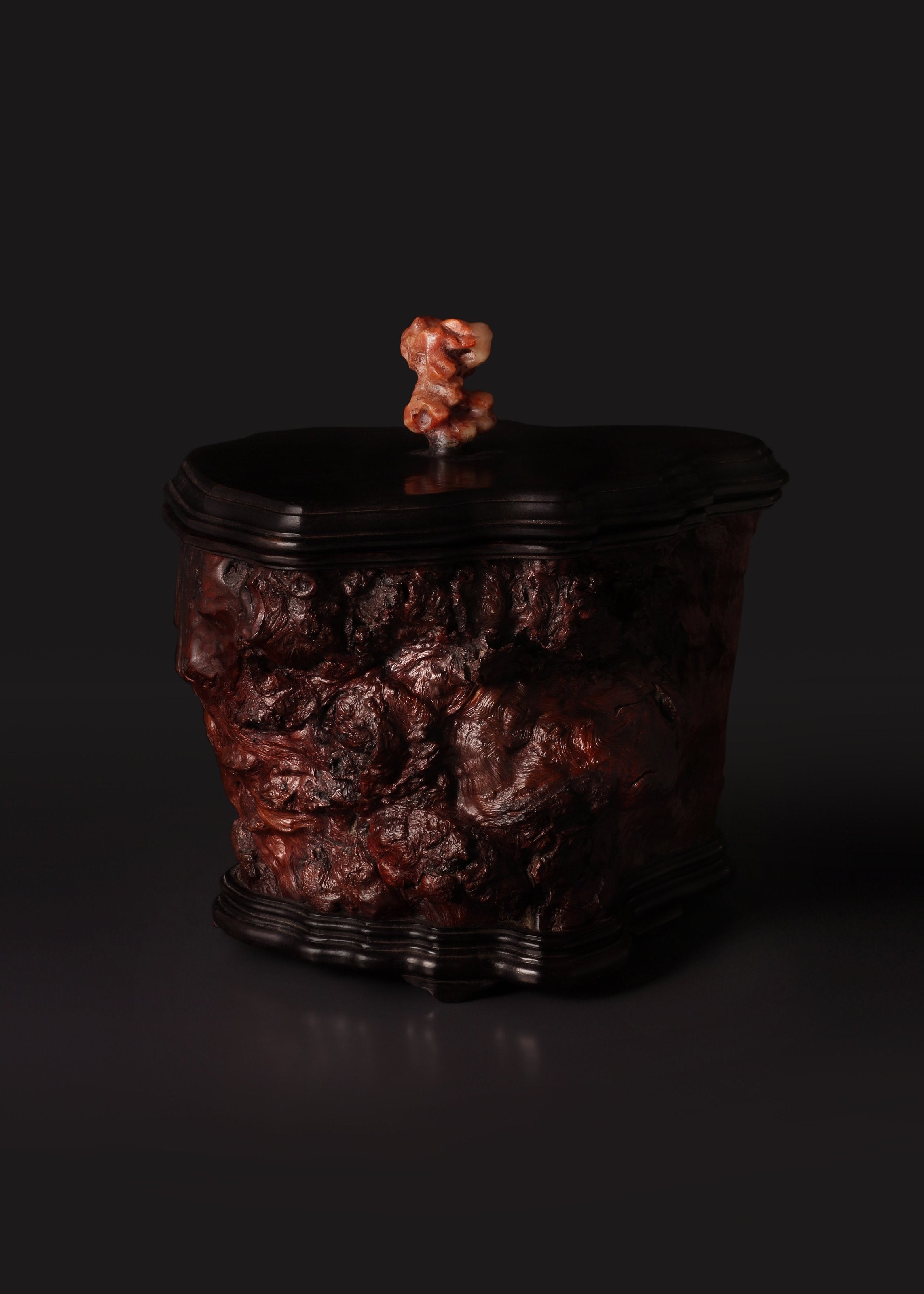 Shoushan stone irregular-shaped tea canister