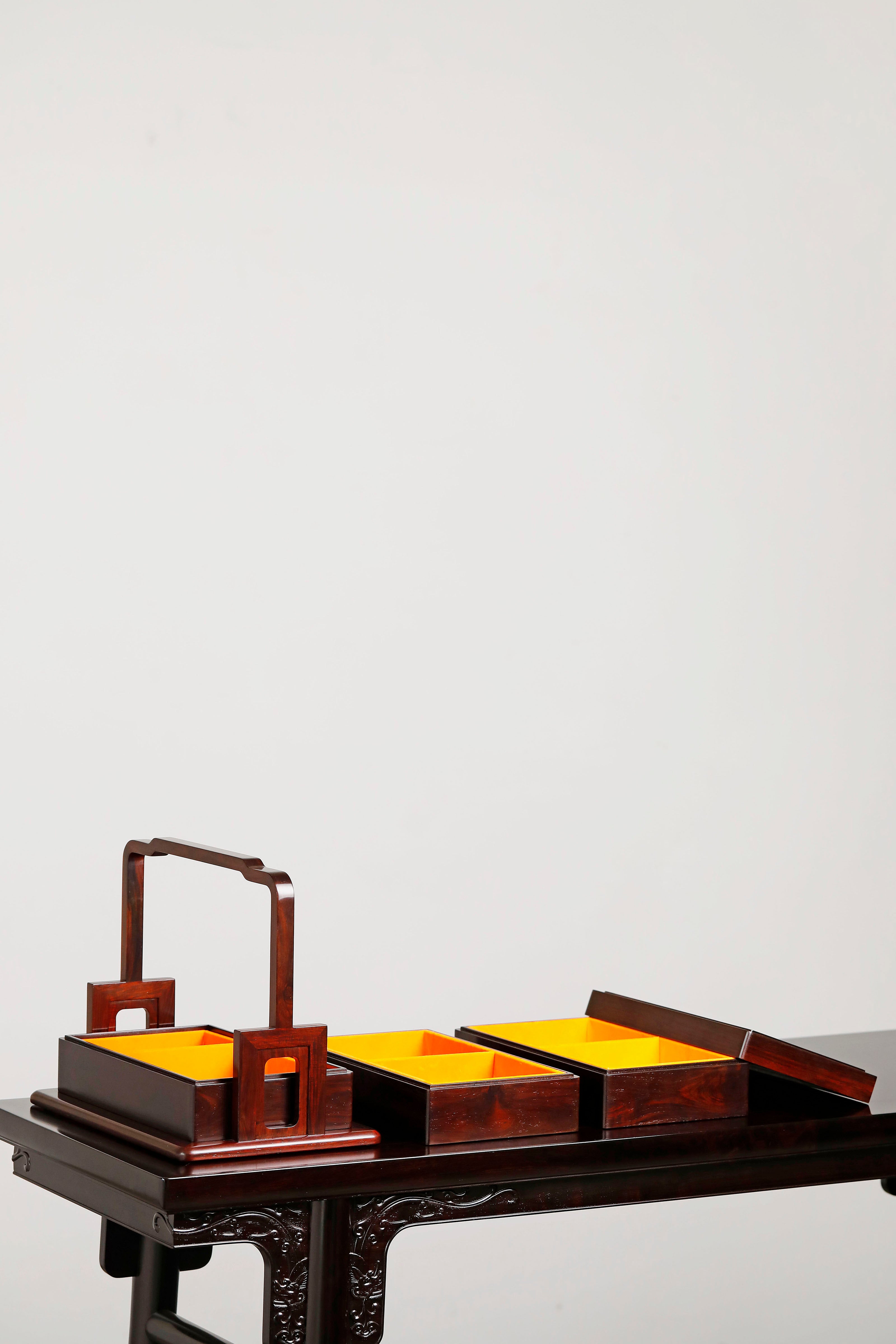 Plain three-layered box made of rosewood