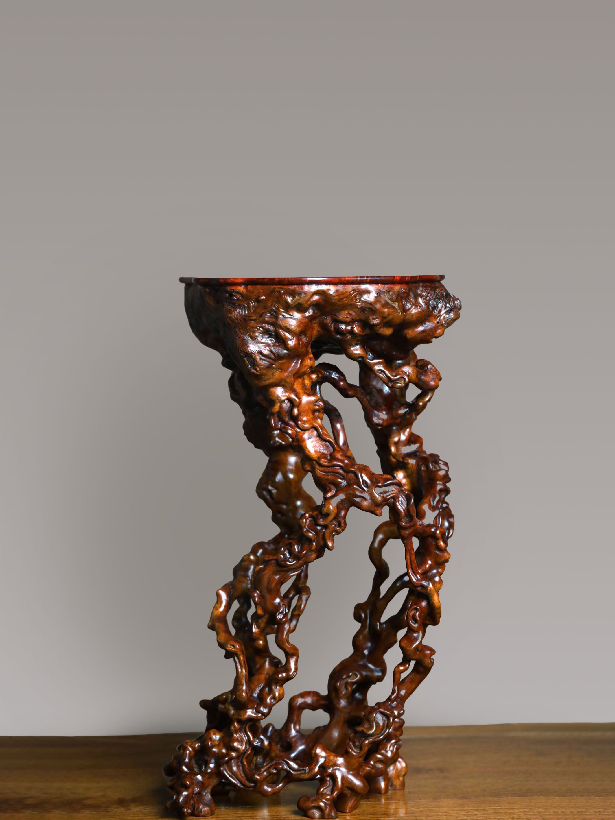 freeform root carving incense table