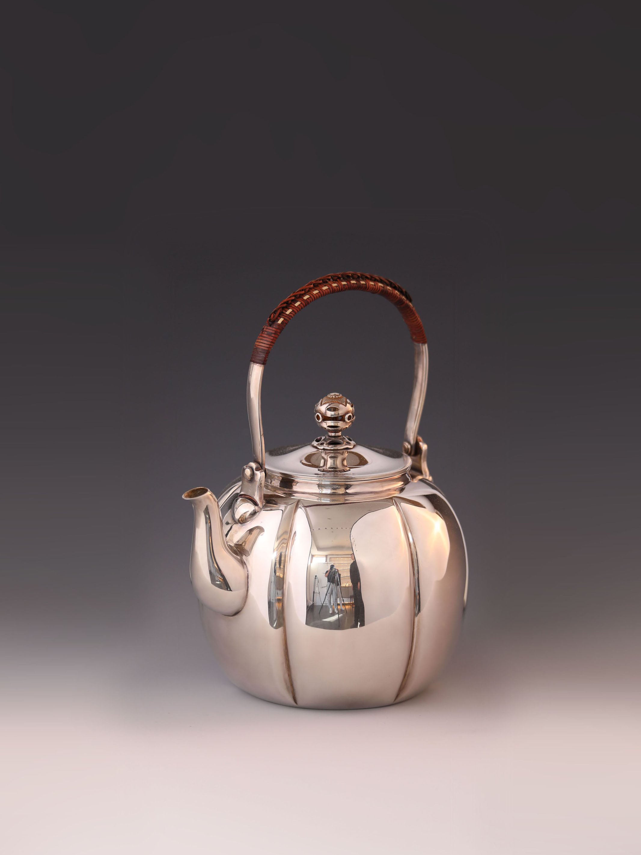 Plain cloth bag teapot